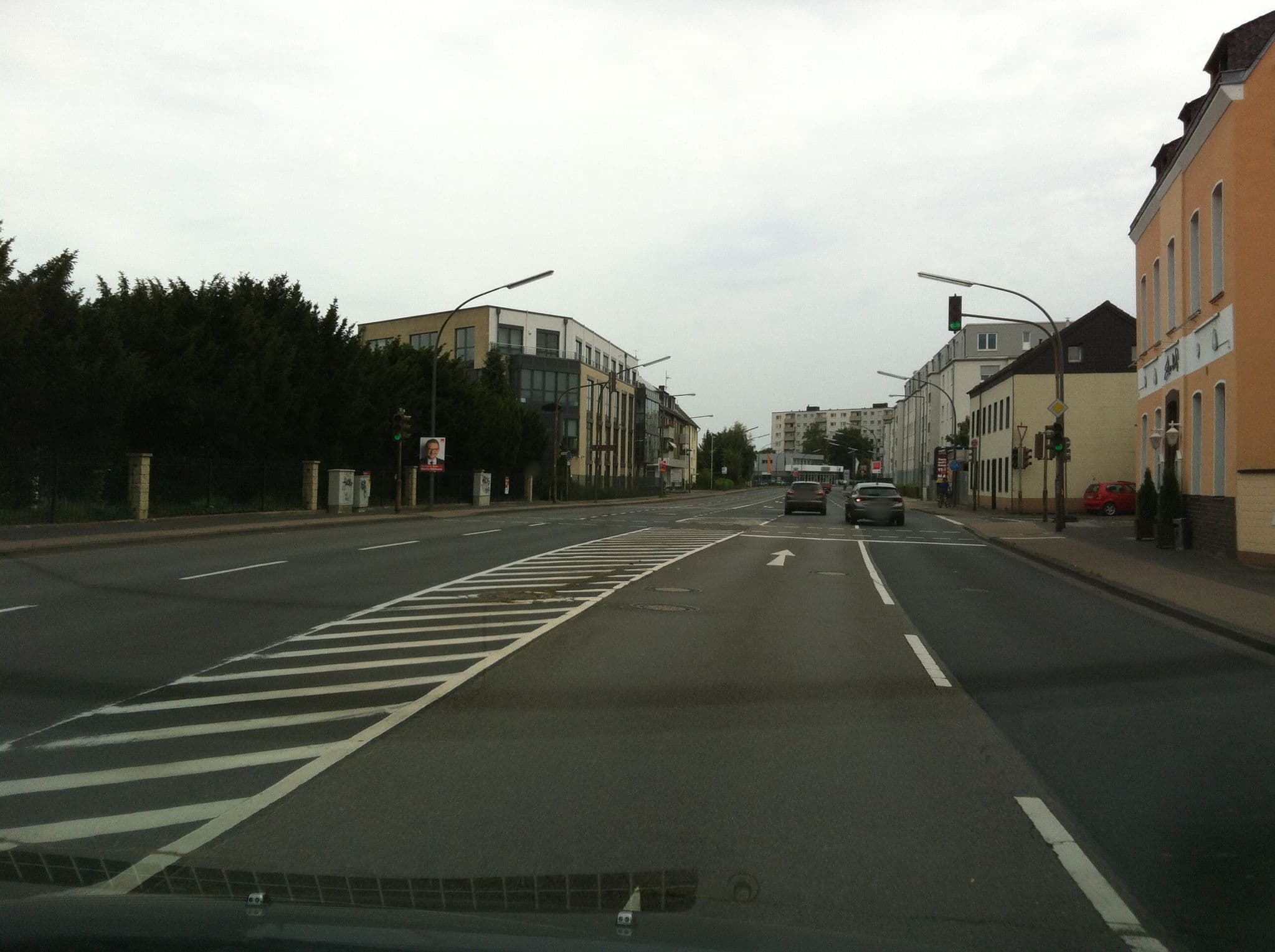 Street view near Hotel Erker Hof, Gremberghoven — © ifjj1ref (CC BY-SA · Mapillary)