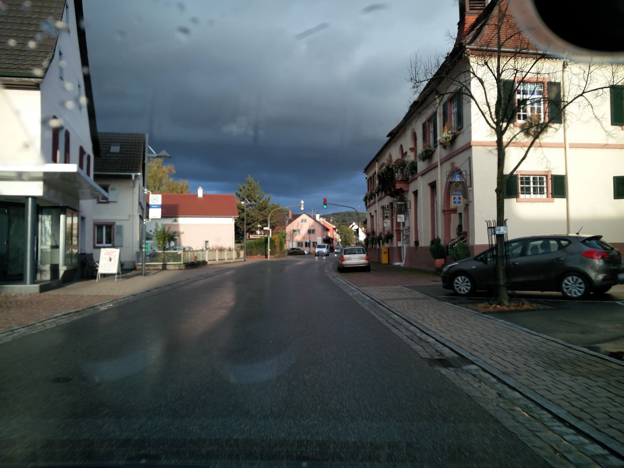 Street view near zum Ochsen, Binzen — © simmis (CC BY-SA · Mapillary)