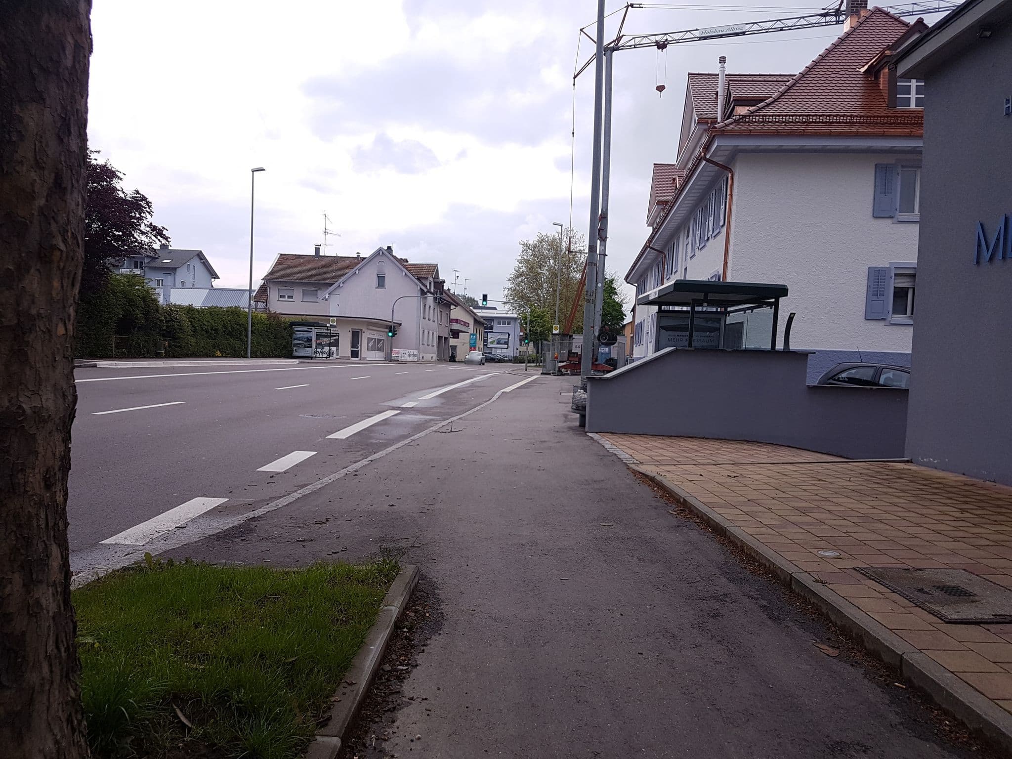 Street view near Hotel Mezzero, Lauchringen — © changchun1 (CC BY-SA · Mapillary)
