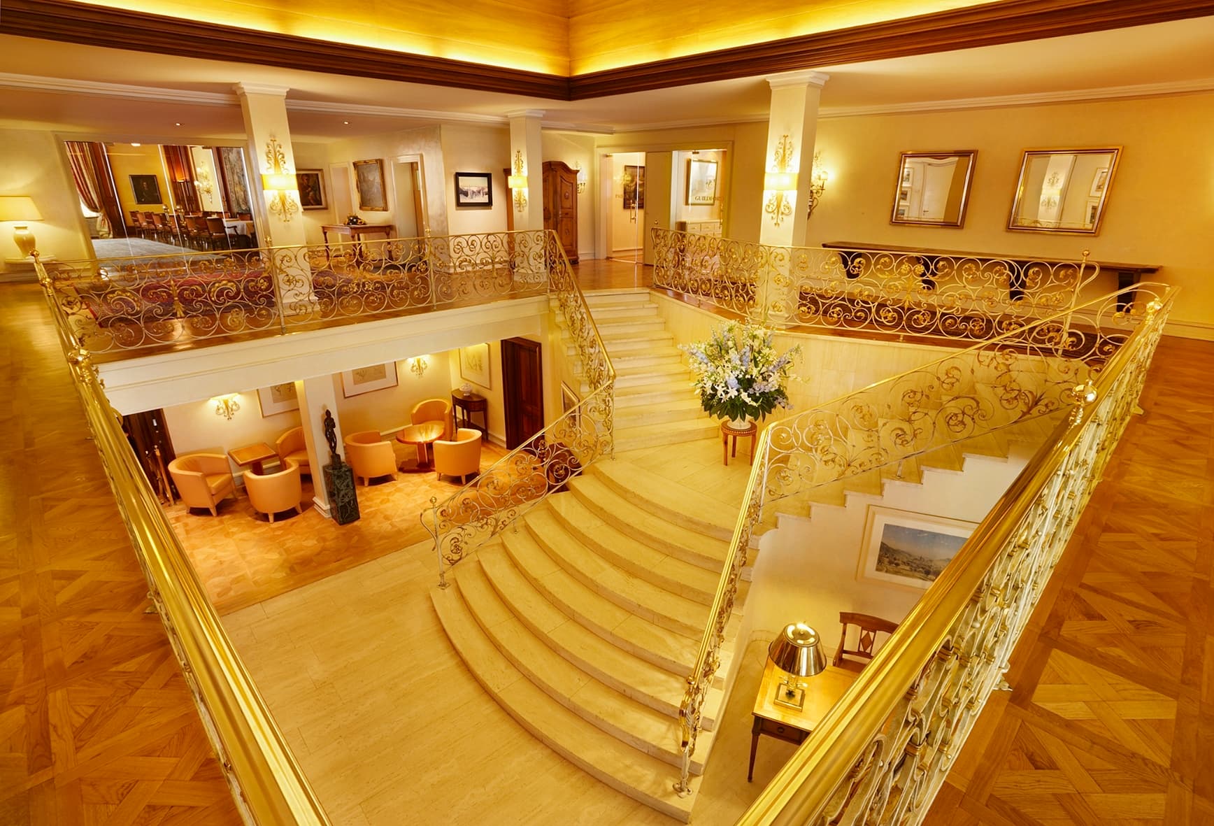 Colombi-Hotel (via Wikimedia Commons, CC BY-SA 3.0)