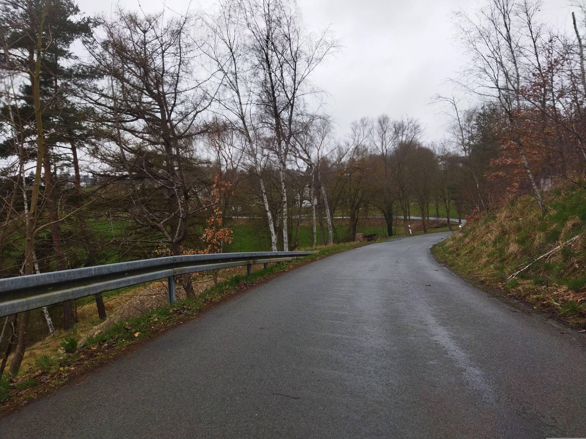 Street view near Ferienwohnung Aumühle, Hirschberg — © changchun1 (CC BY-SA · Mapillary)