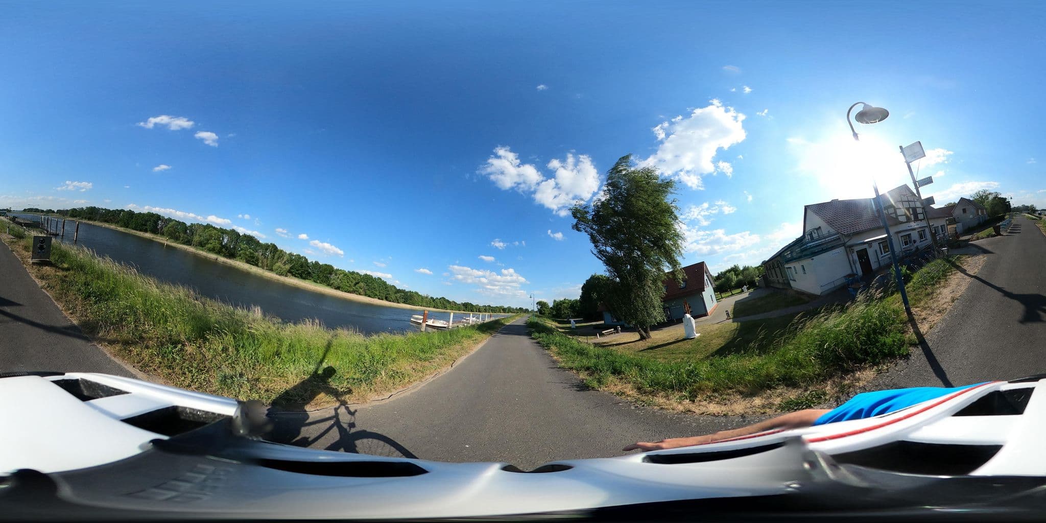 Street view near Gasthof zum Hafen, Letschin — © Oderradler (CC BY-SA · Mapillary)