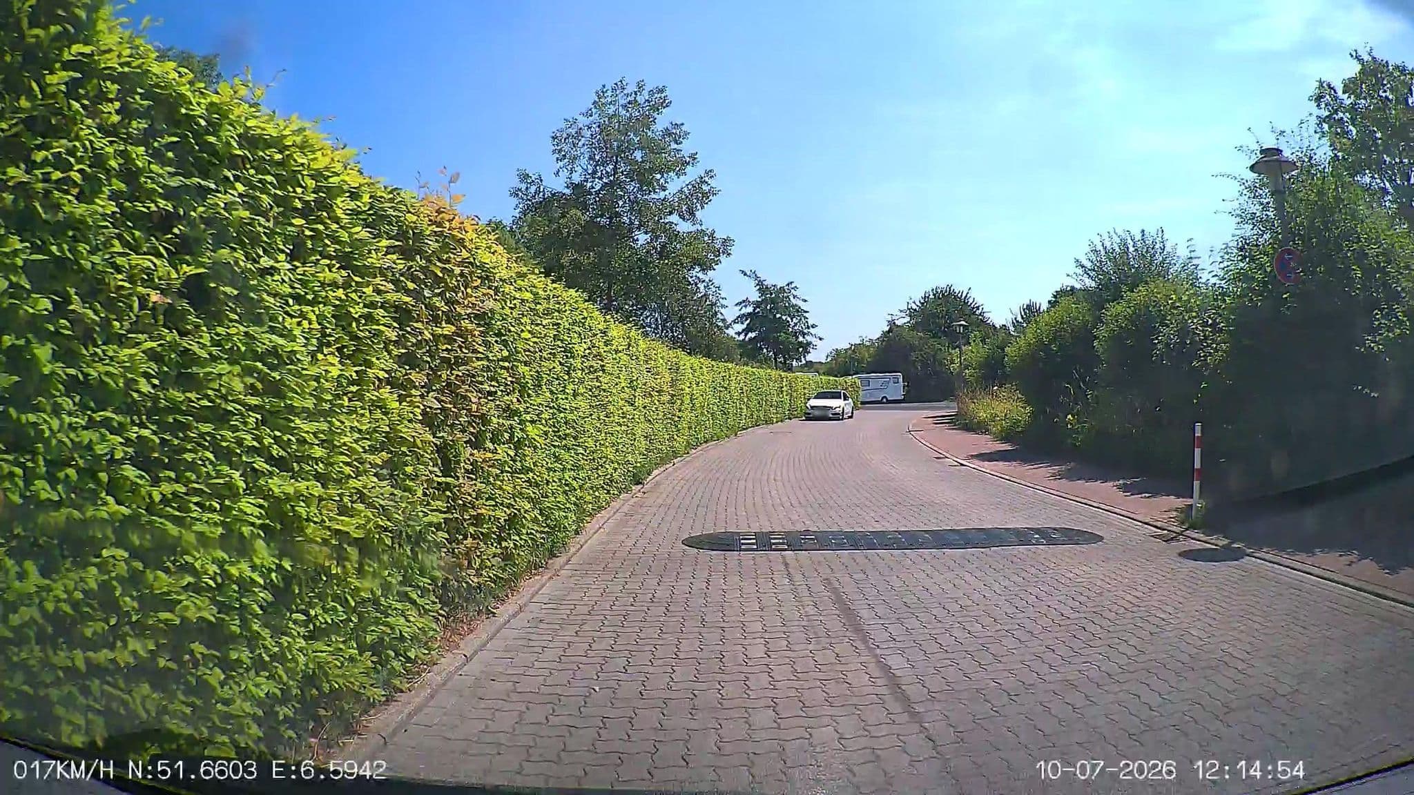Street view near Römerwardt, Wesel — © heetENkoel (CC BY-SA · Mapillary)