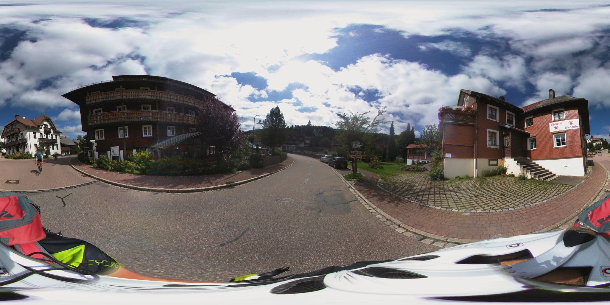 Street view near Landhotel Sonneck, Hinterzarten — © peewee32 (CC BY-SA · Mapillary)
