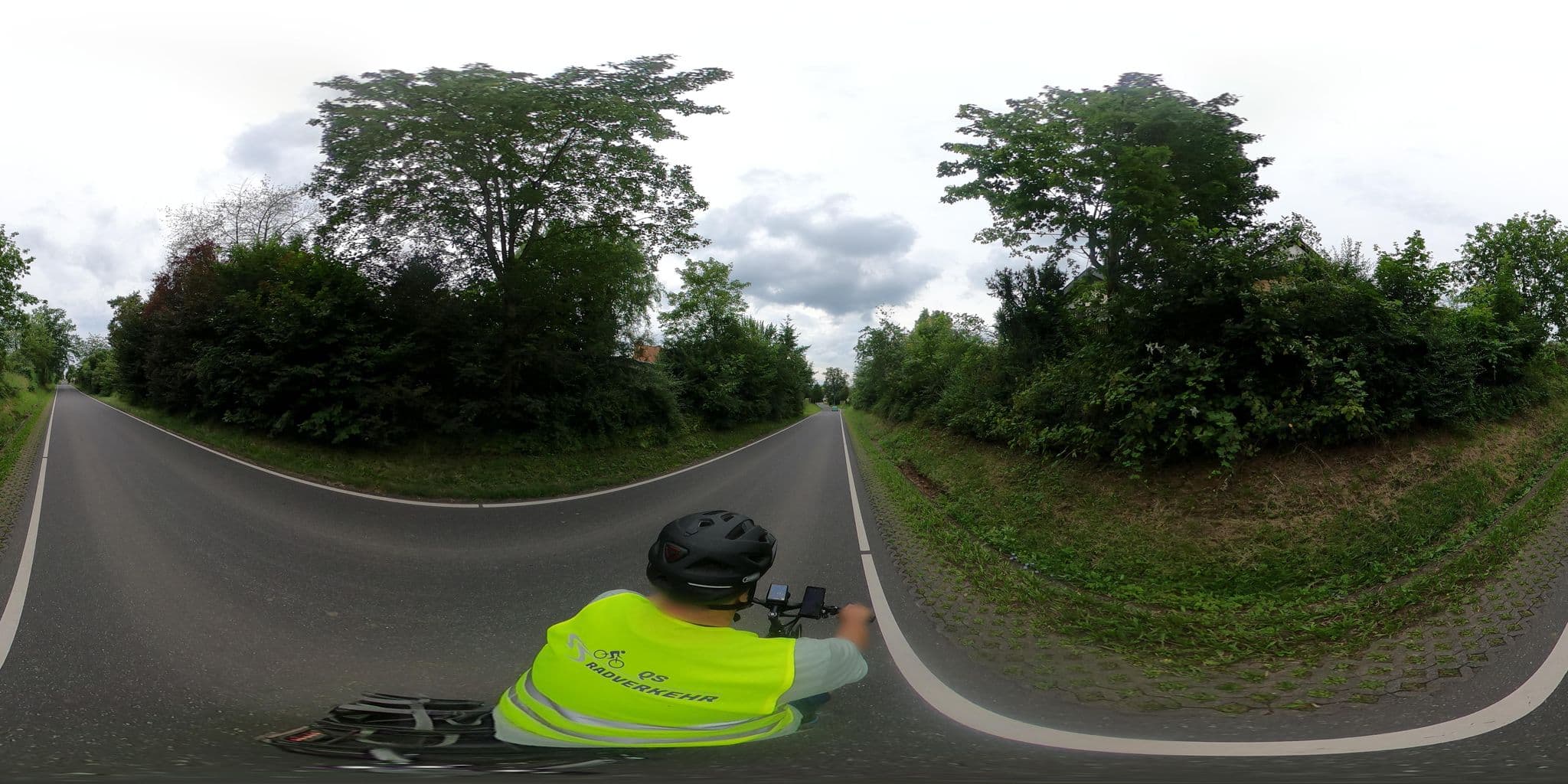 Street view near Spessartblick Wolf, Geiselbach — © Planungsgesellschaft_RV-K_MB (CC BY-SA · Mapillary)
