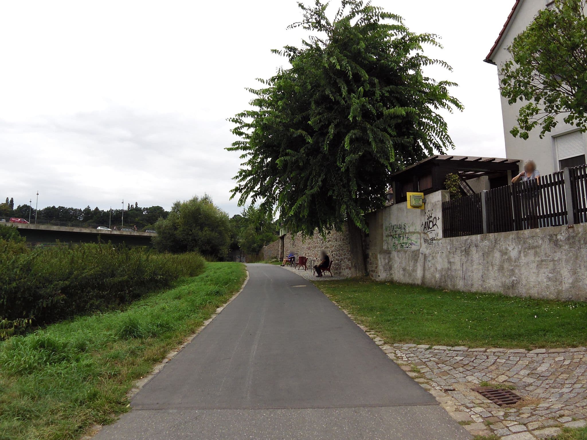 Street view near Zimmervermietung Familie Kupke, Meissen — © zoegglmeyr (CC BY-SA · Mapillary)