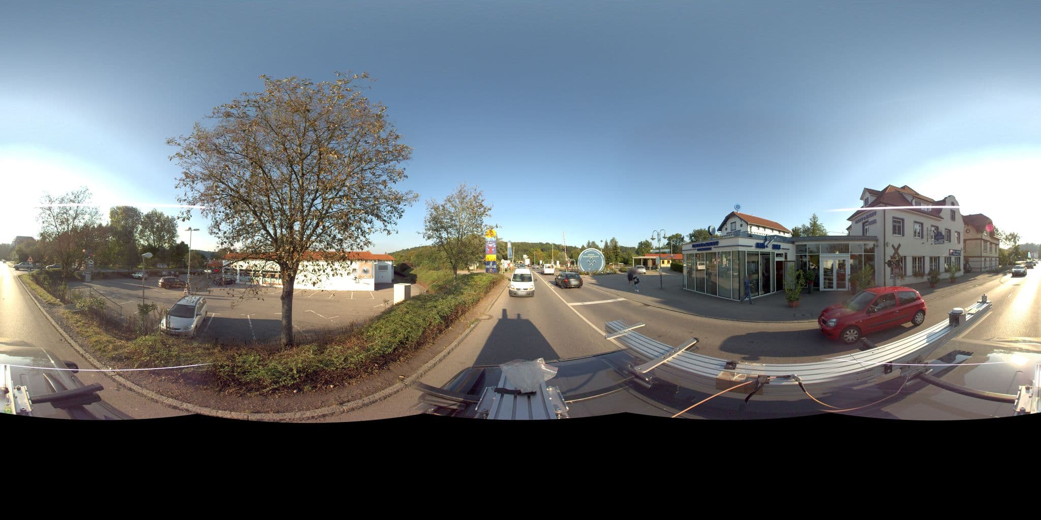 Street view near Hotel Motorworld Inn, Warthausen — © someone2 (CC BY-SA · Mapillary)