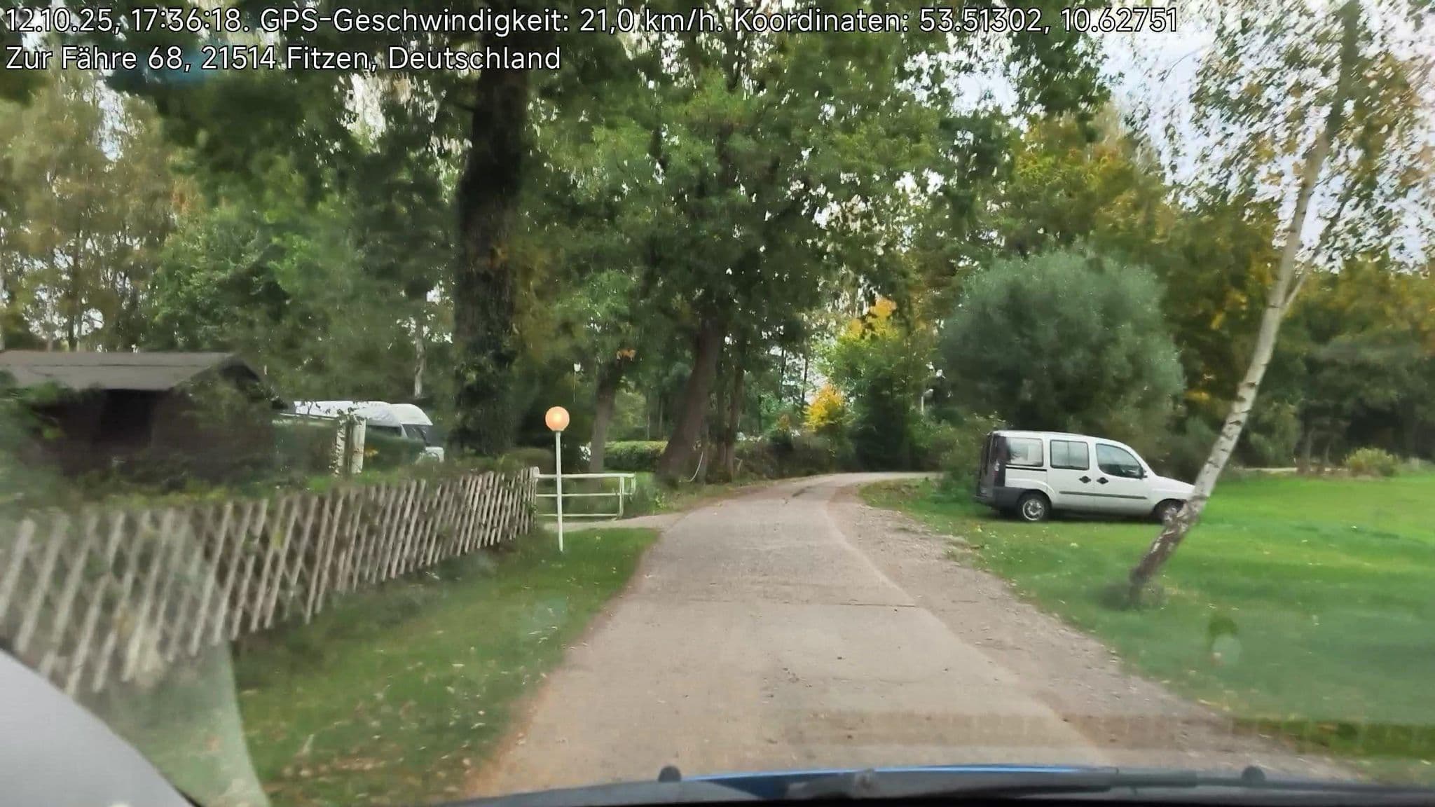 Street view near Campingplatz Zur Fähre, Büchen — © hotteliene (CC BY-SA · Mapillary)