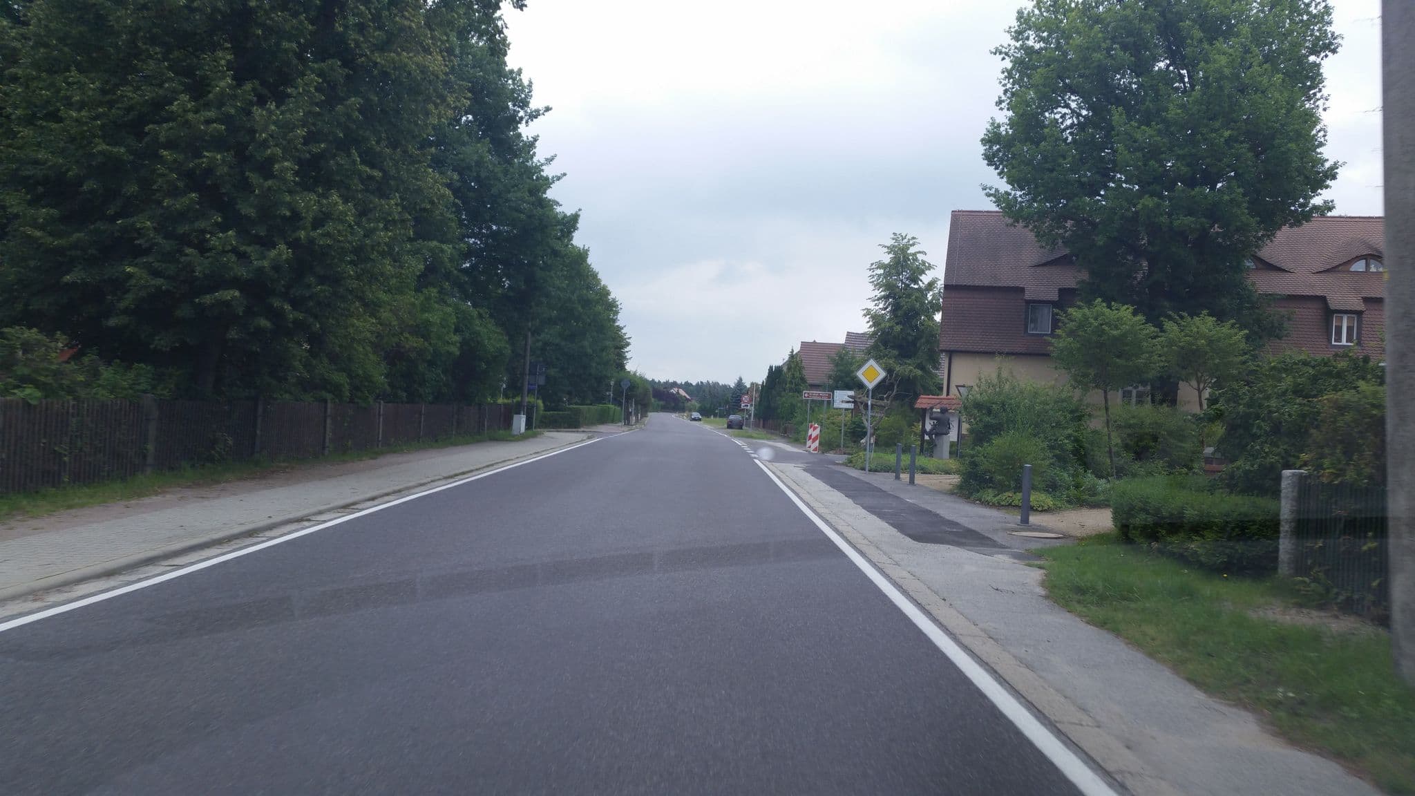Street view near Bibelfreizeitheim Engedi, Hoyerswerda — © sp8962de (CC BY-SA · Mapillary)