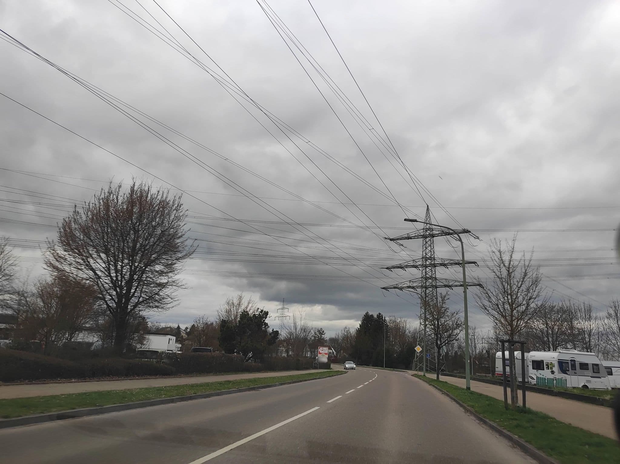 Street view near Sporthotel Ihle, Bellenberg — © msdess (CC BY-SA · Mapillary)