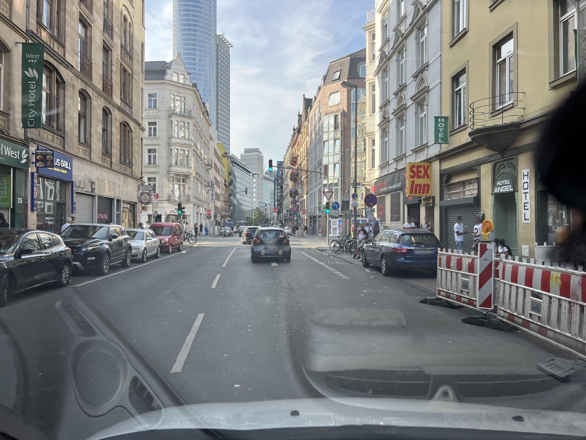 Street view near City Hotel West, Frankfurt am Main