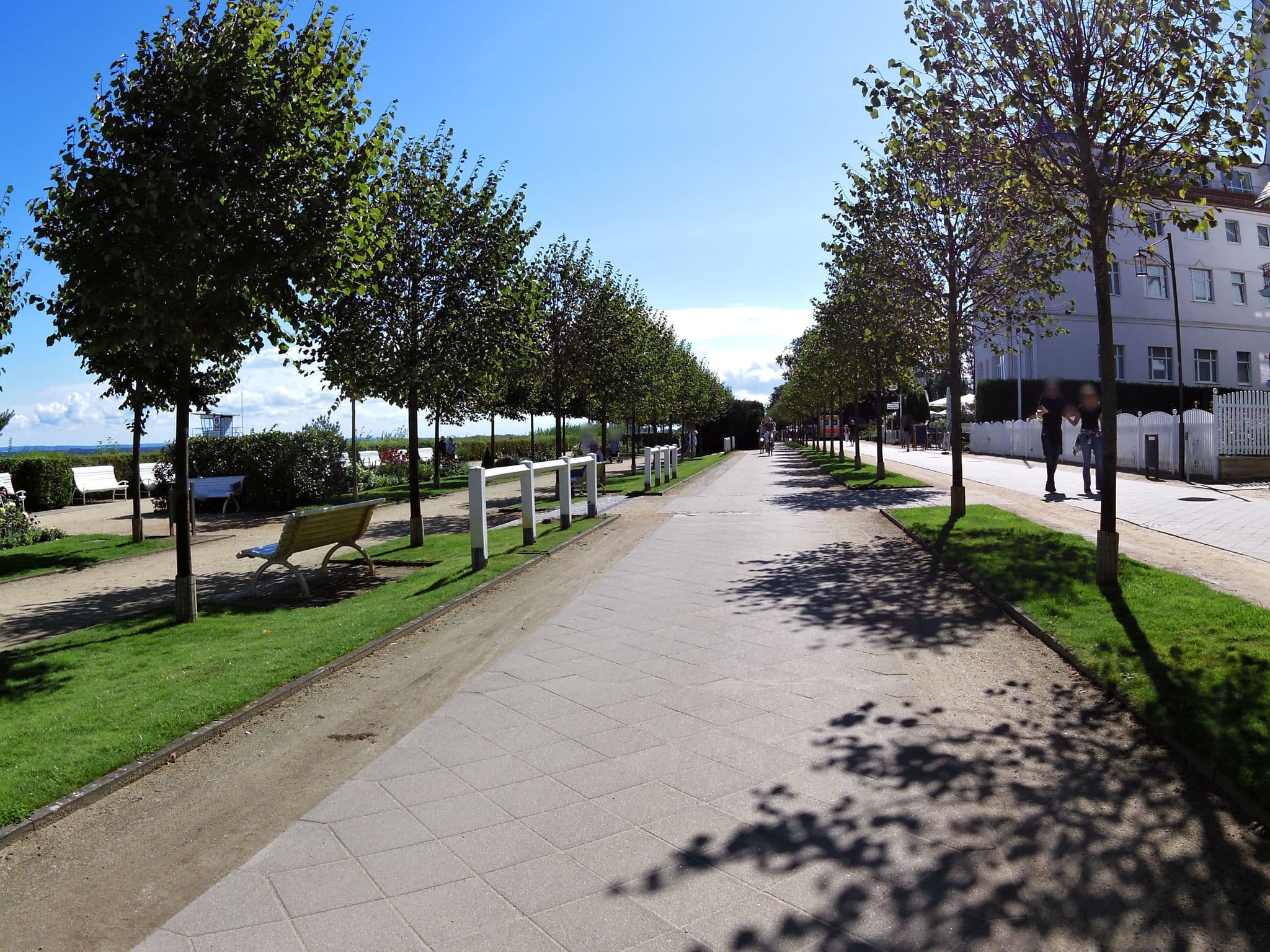 Street view near Strandhotel Möwe, Bansin — © zoegglmeyr (CC BY-SA · Mapillary)