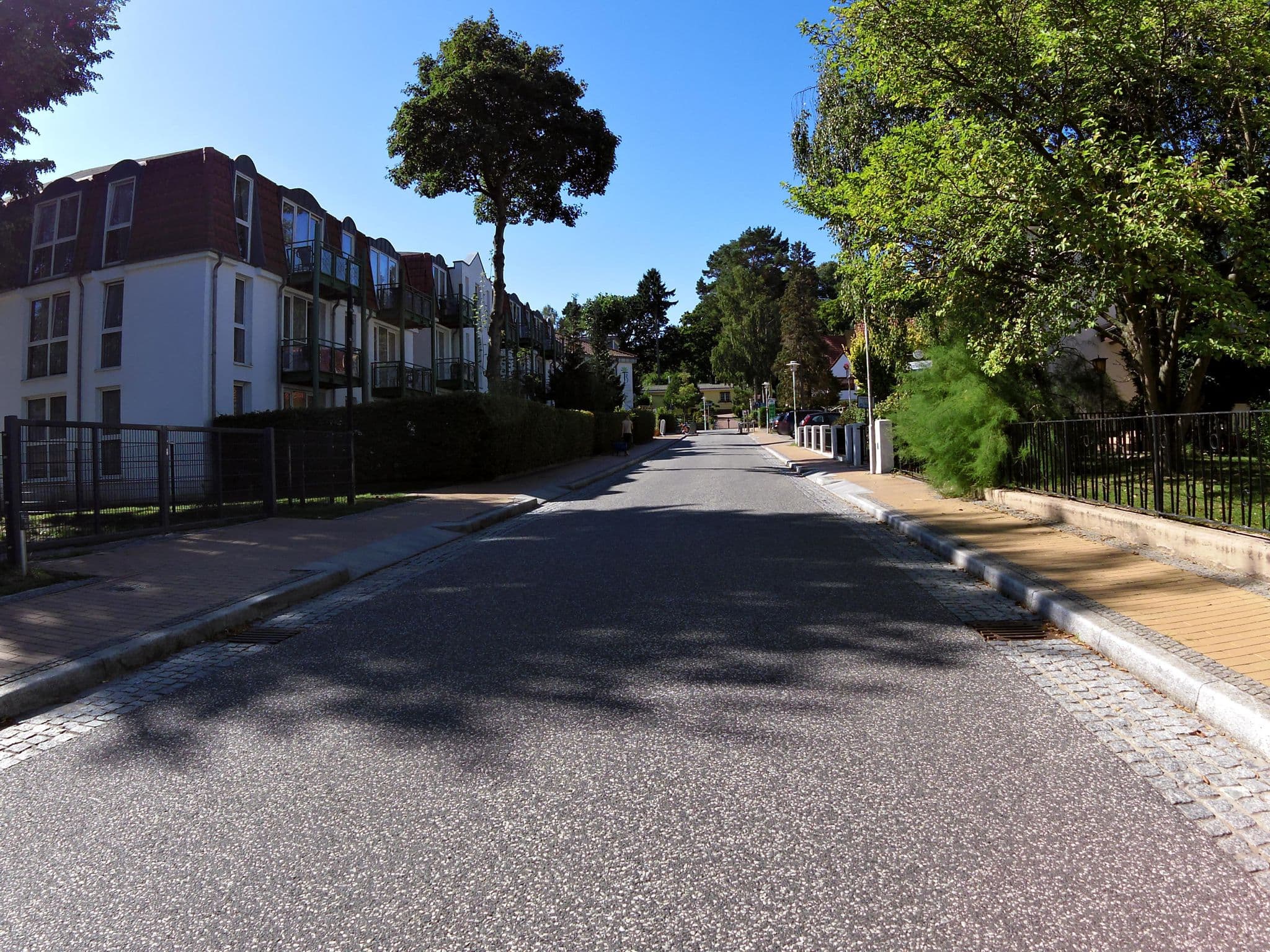 Street view near Ferienhaus "Hütte", Bansin — © zoegglmeyr (CC BY-SA · Mapillary)