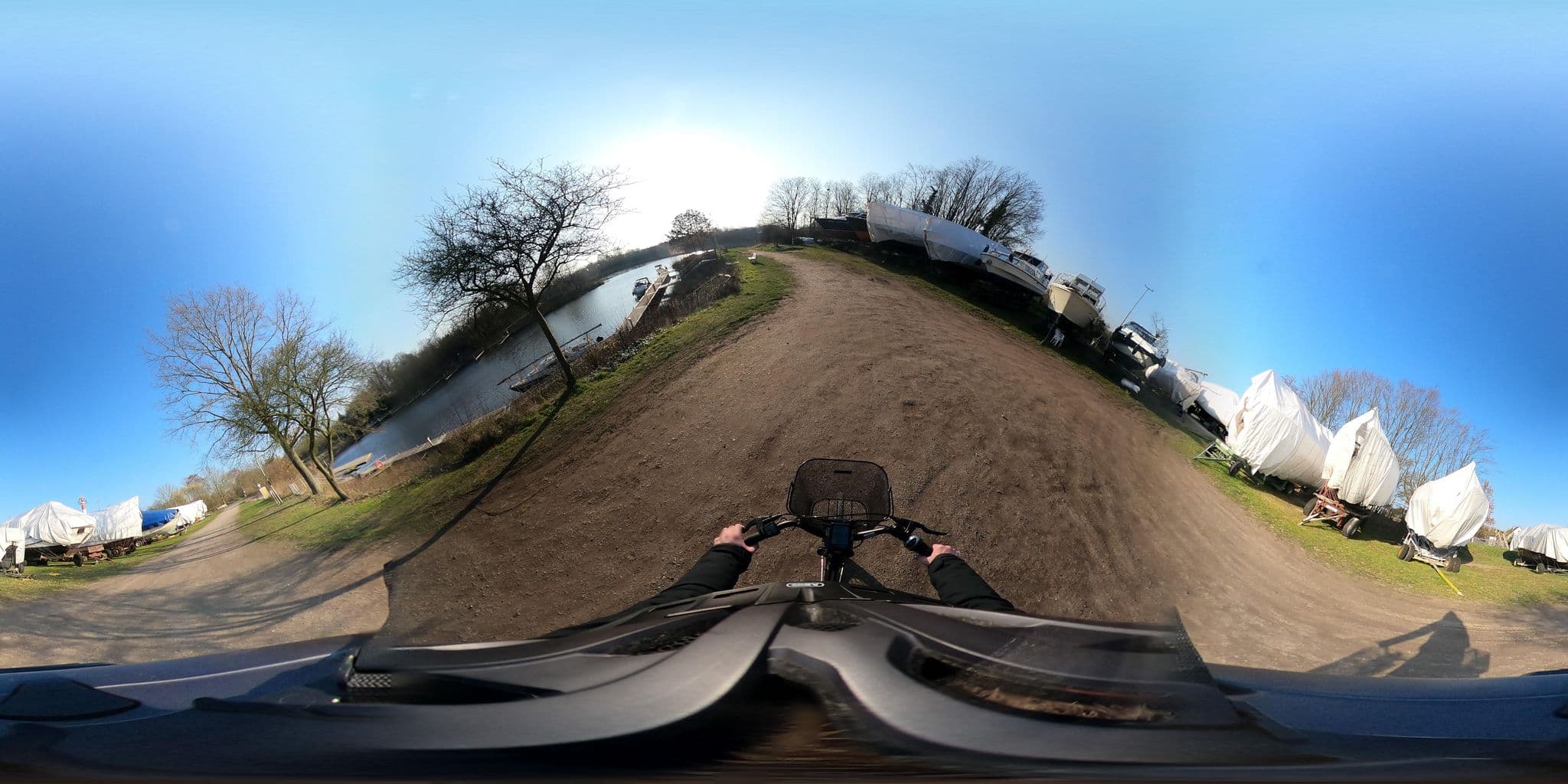 Street view near Im Sportboothafen Uelzen, Uelzen — © Niklas_C (CC BY-SA · Mapillary)