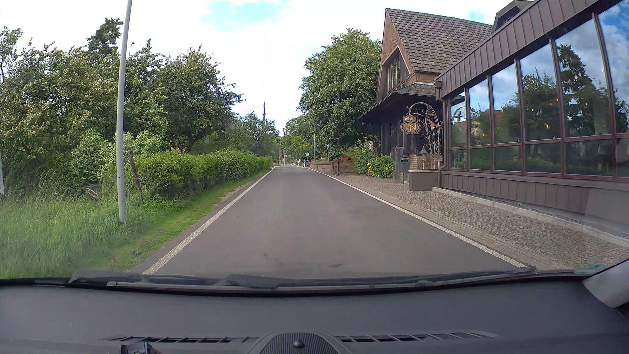 Street view near Insel Gasthof Nass, Rees — © poxonline (CC BY-SA · Mapillary)
