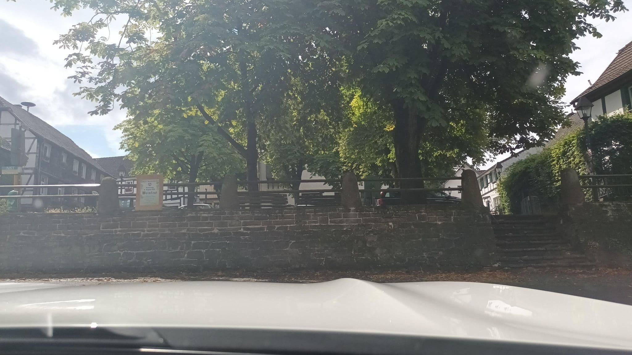 Street view near Von Landsberg, Uckerath — © Feuerundwasser (CC BY-SA · Mapillary)