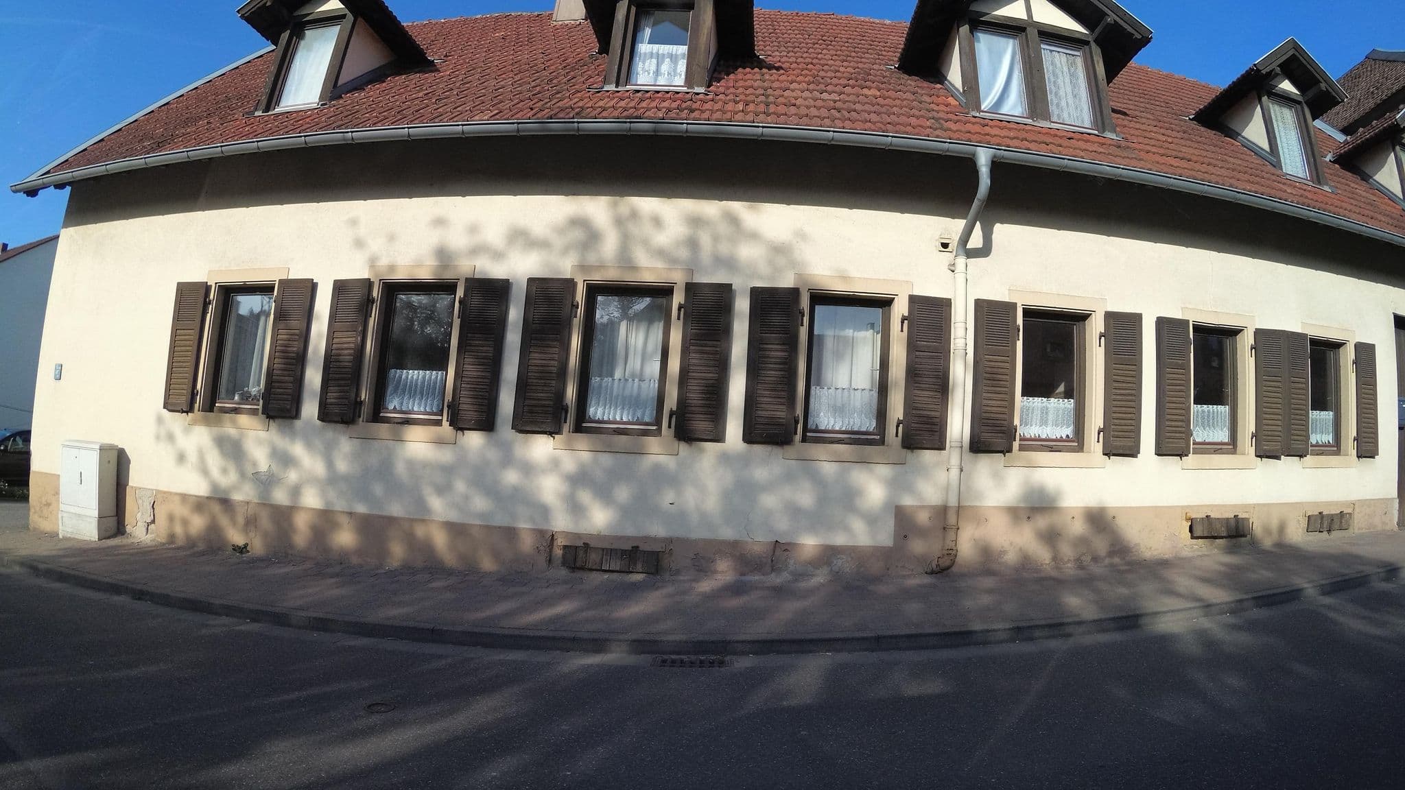 Street view near Rieslinghof, Wachenheim — © teddy73 (CC BY-SA · Mapillary)