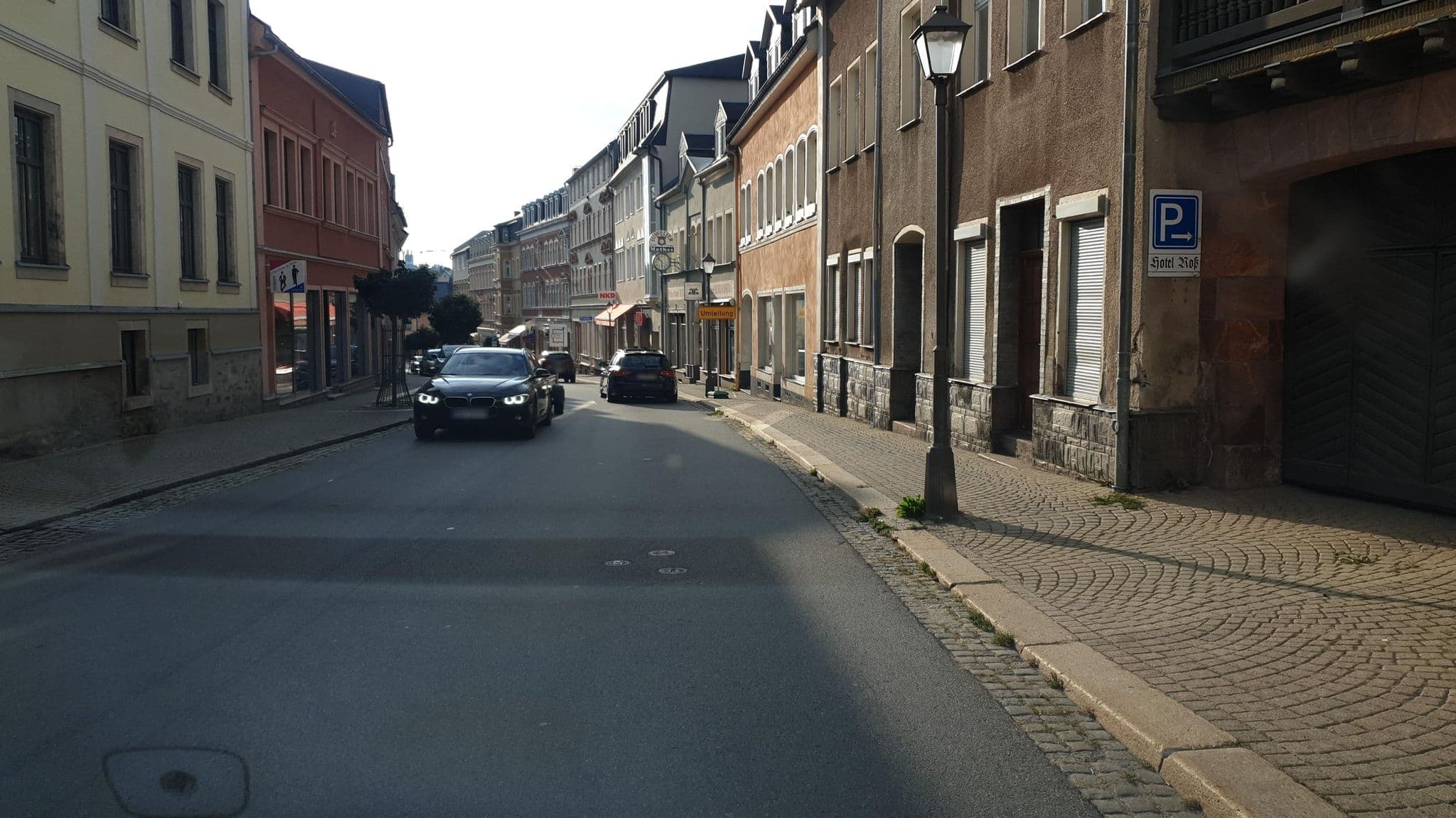 Street view near Hotel Roß, Zwönitz — © canislupus (CC BY-SA · Mapillary)