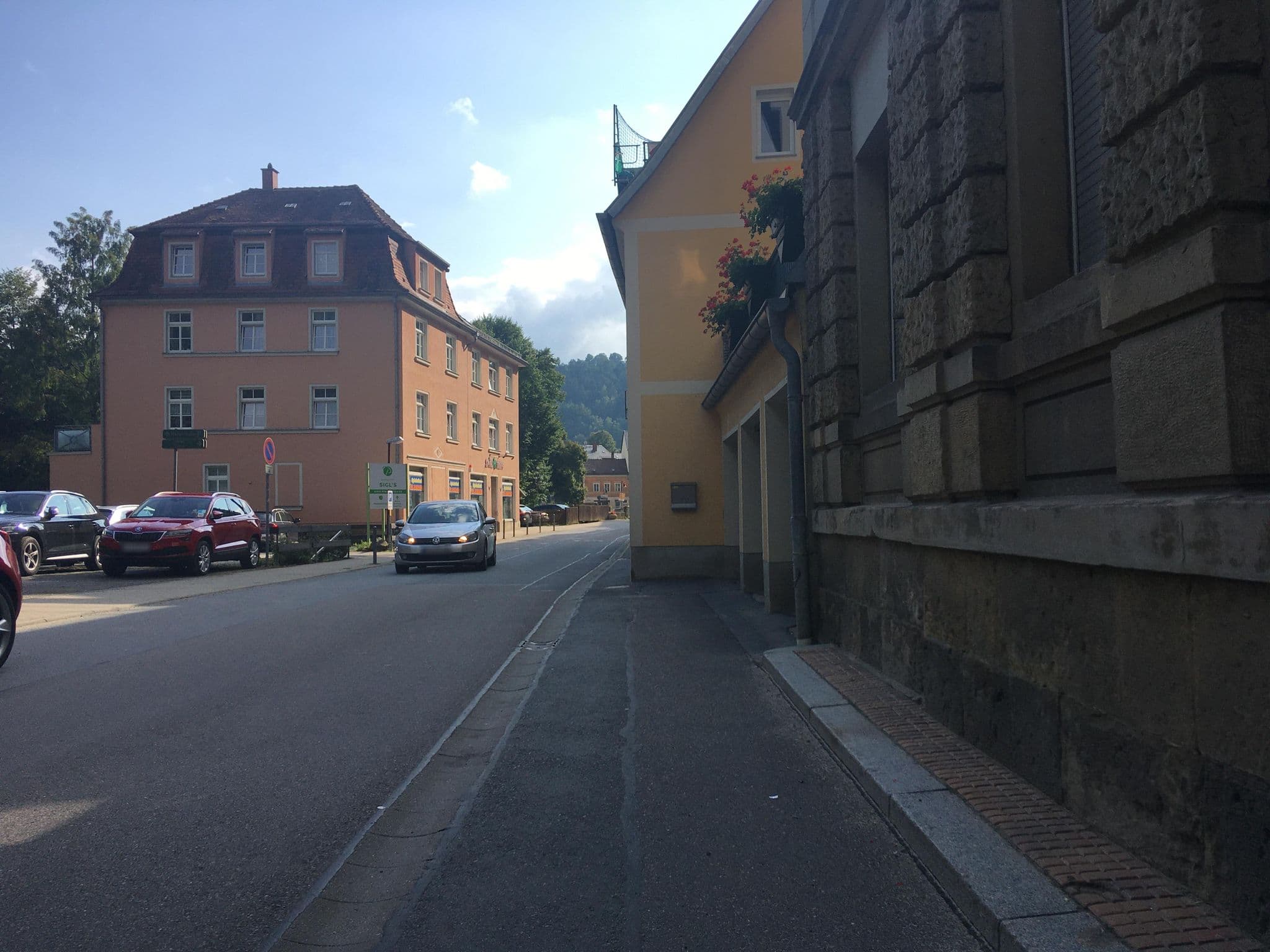 Street view near Hotel Sigl's, Bad Schandau — © eserte (CC BY-SA · Mapillary)