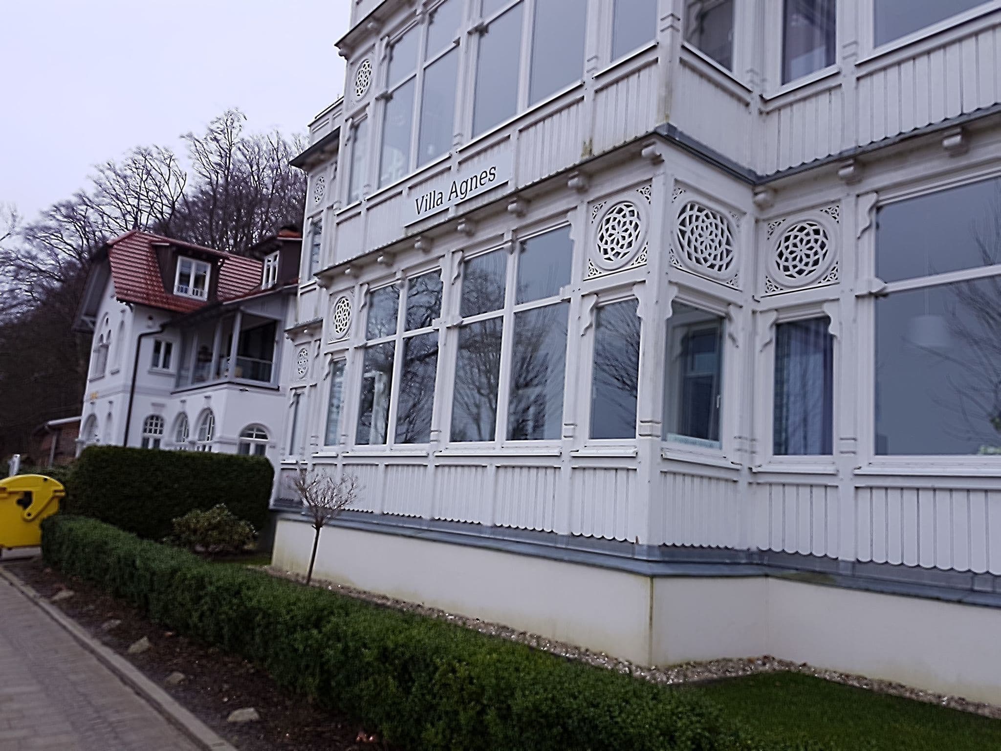Street view near Villa Strandperle, Ostseebad Binz