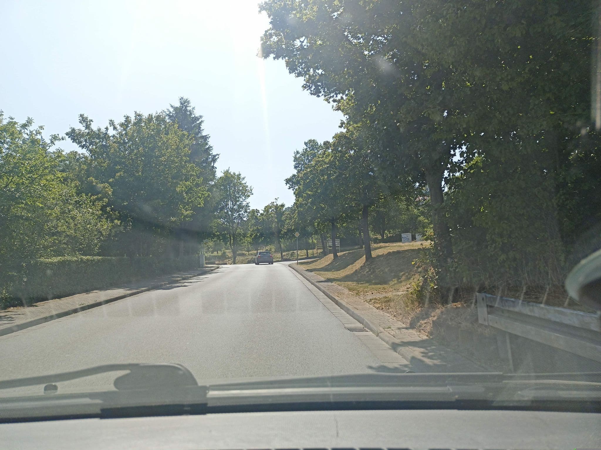 Street view near Erbacher Tennishotel, Erbach — © bennid4 (CC BY-SA · Mapillary)