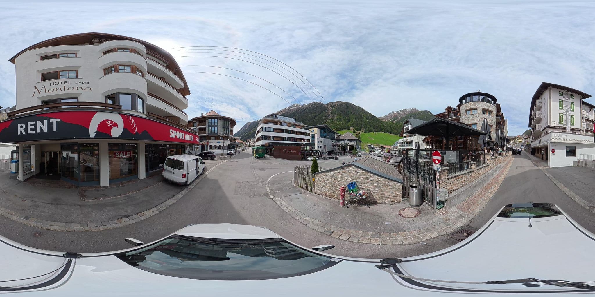 Street view near Hotel Garni Montana, Ischgl