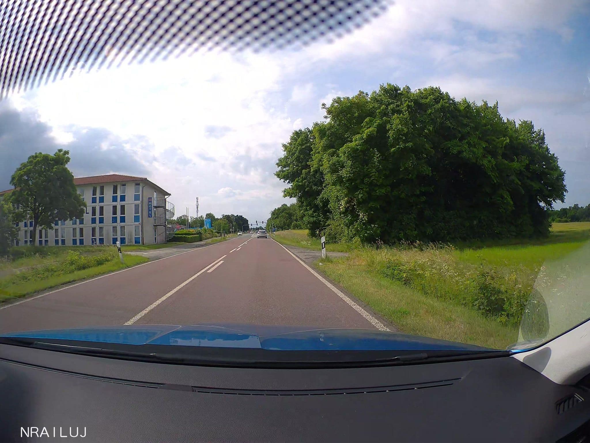 Street view near Motel 44, Geseke — © nrailuj (CC BY-SA · Mapillary)