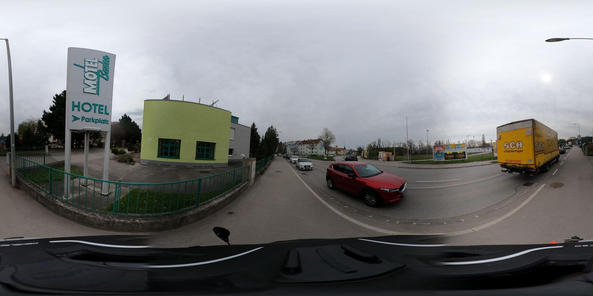 Street view near Motel Baden, Baden — © di0v0n (CC BY-SA · Mapillary)