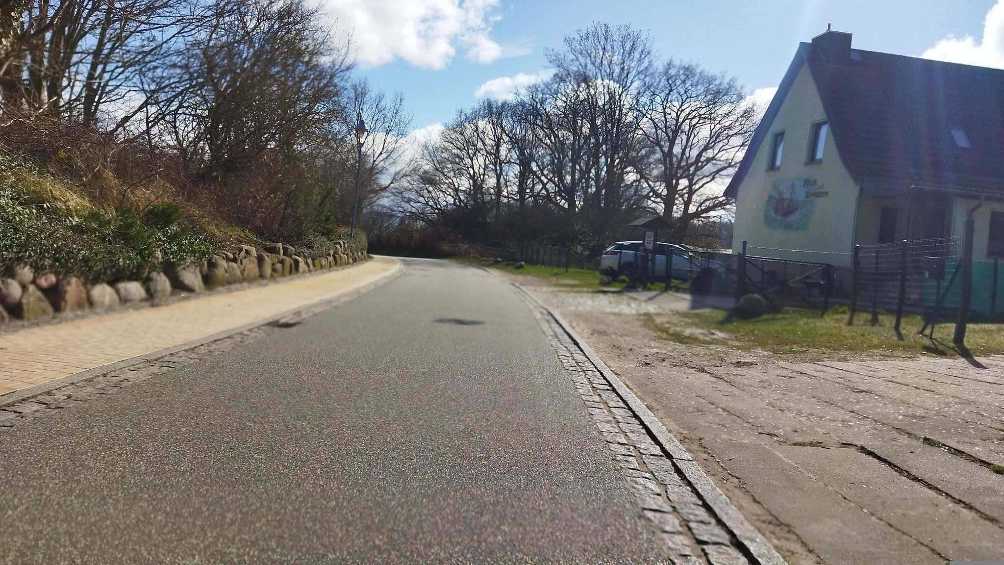 Street view near Zum Strandkorb, Ostseebad Göhren — © changchun1 (CC BY-SA · Mapillary)