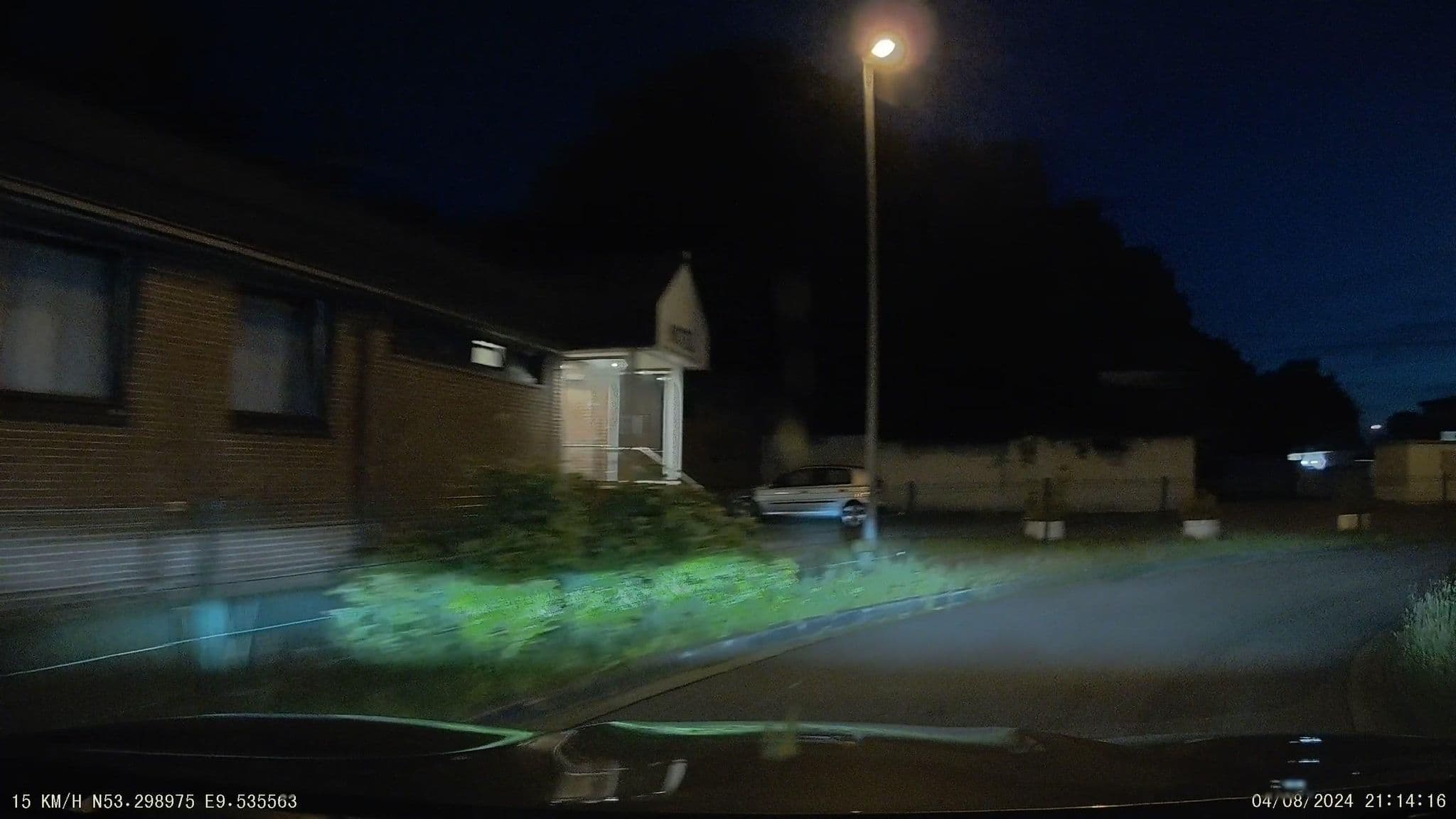 Street view near Motel Ostetal Süd, Sittensen — © thewizard (CC BY-SA · Mapillary)