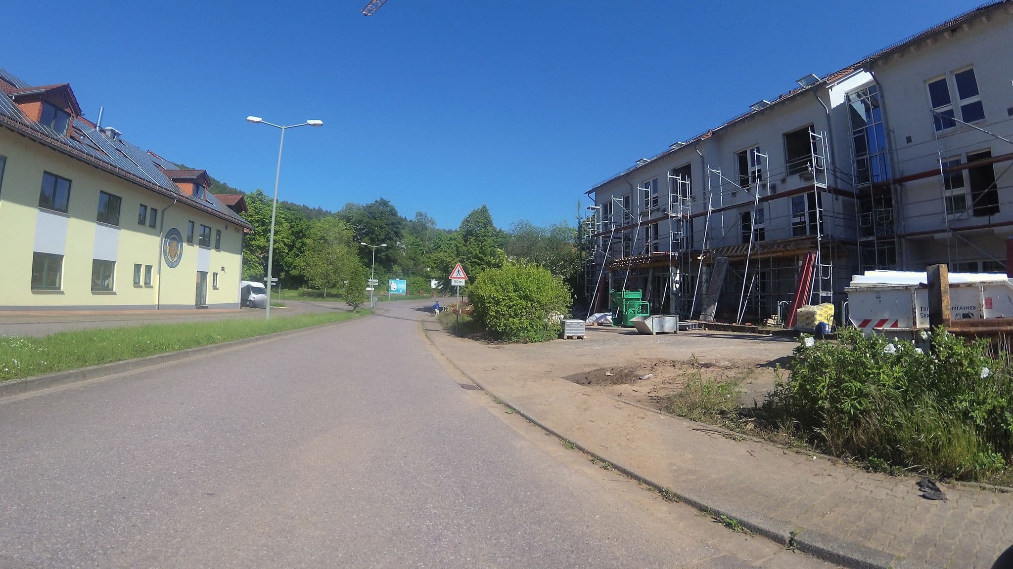 Street view near Hotel Saarpark, Mettlach — © teddy73 (CC BY-SA · Mapillary)