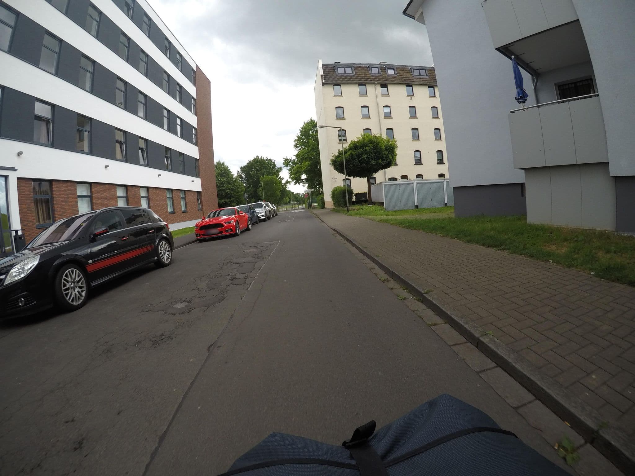 Street view near B&B Hotel Kassel-City, Kassel — © mfa (CC BY-SA · Mapillary)