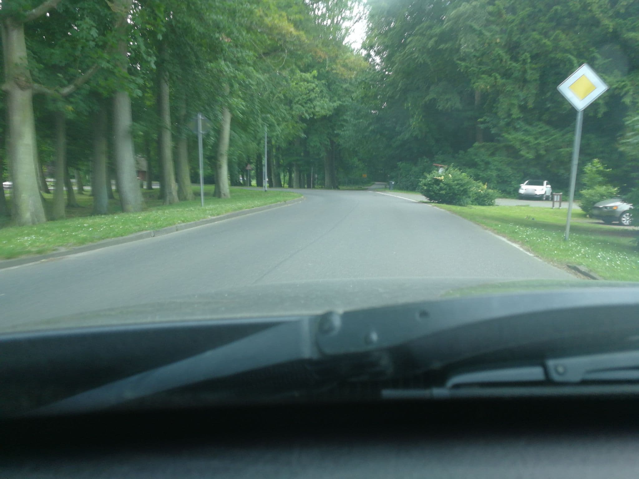 Street view near Küstenhostel, Prohn — © anon9999 (CC BY-SA · Mapillary)