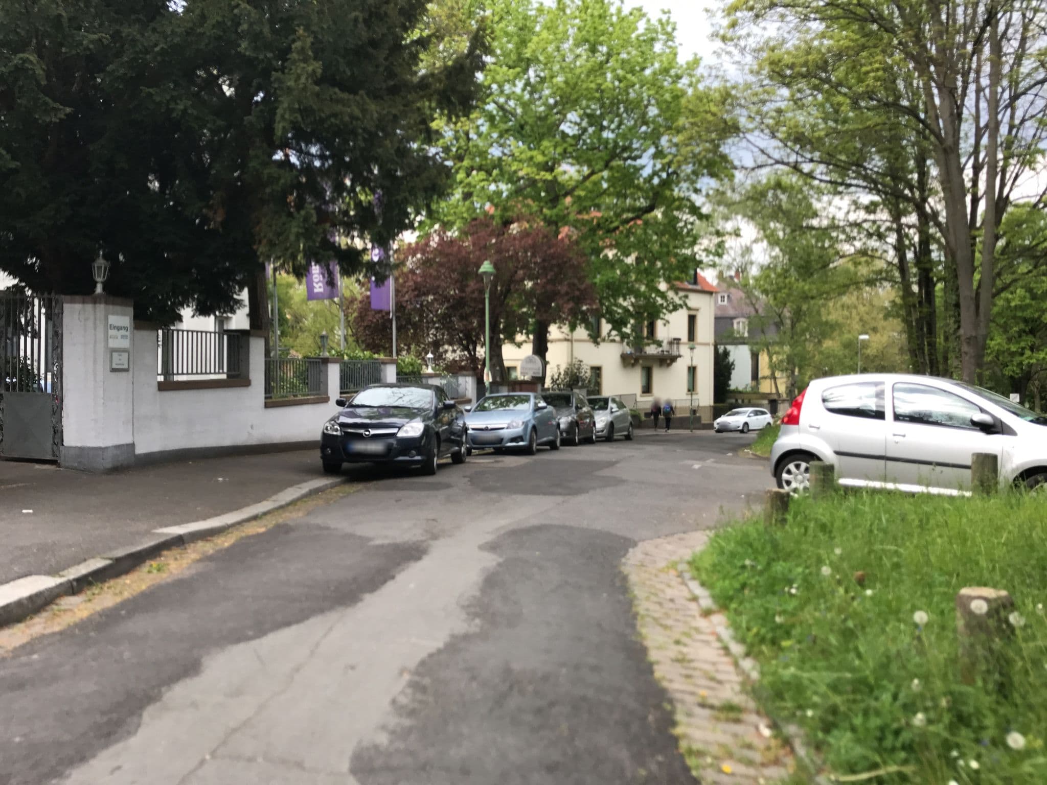Street view near Römerwallhotel, Mainz — © miguel_andrade (CC BY-SA · Mapillary)