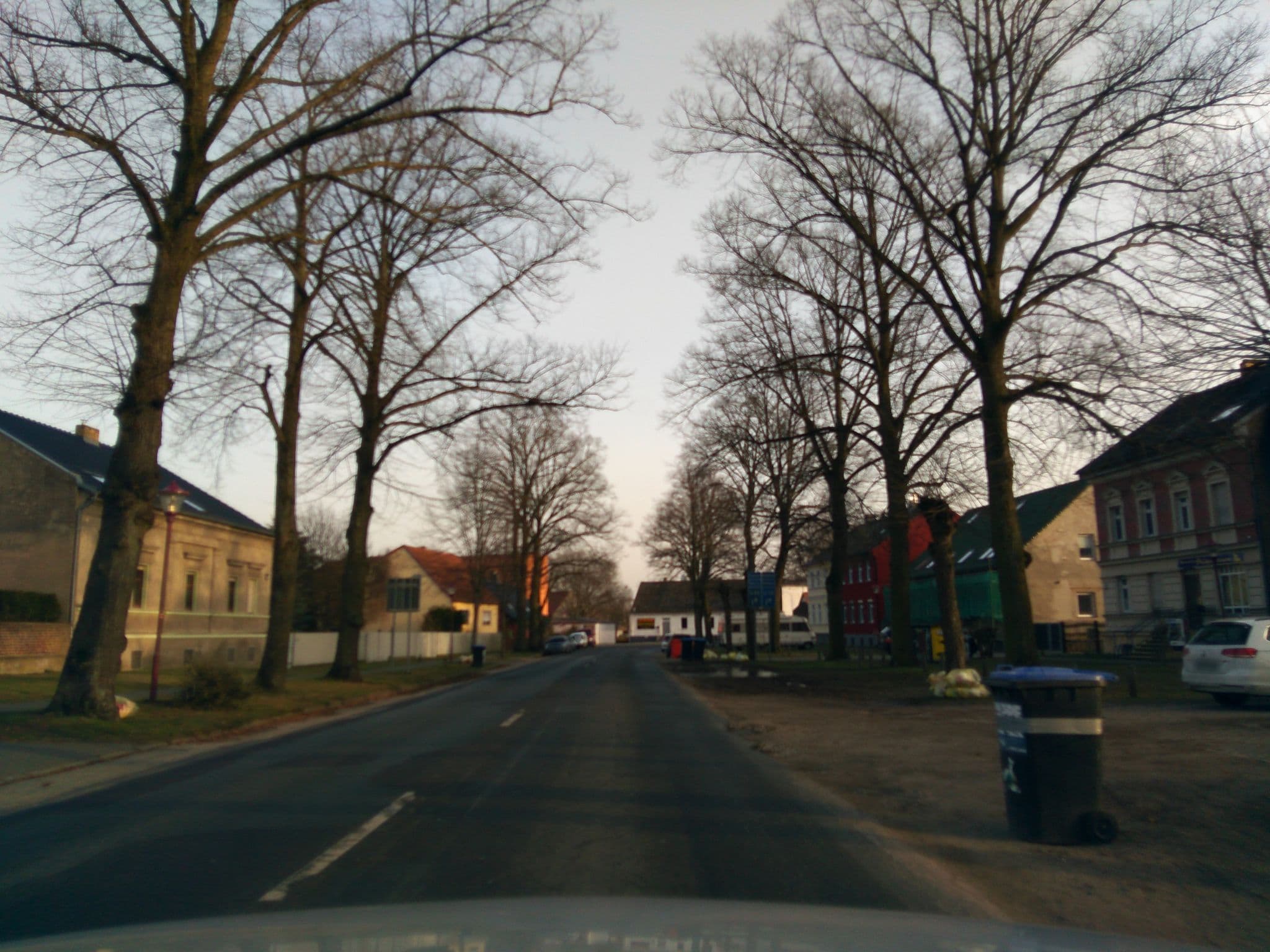 Street view near Pension Am Dorfanger, Velten — © mar_k83 (CC BY-SA · Mapillary)