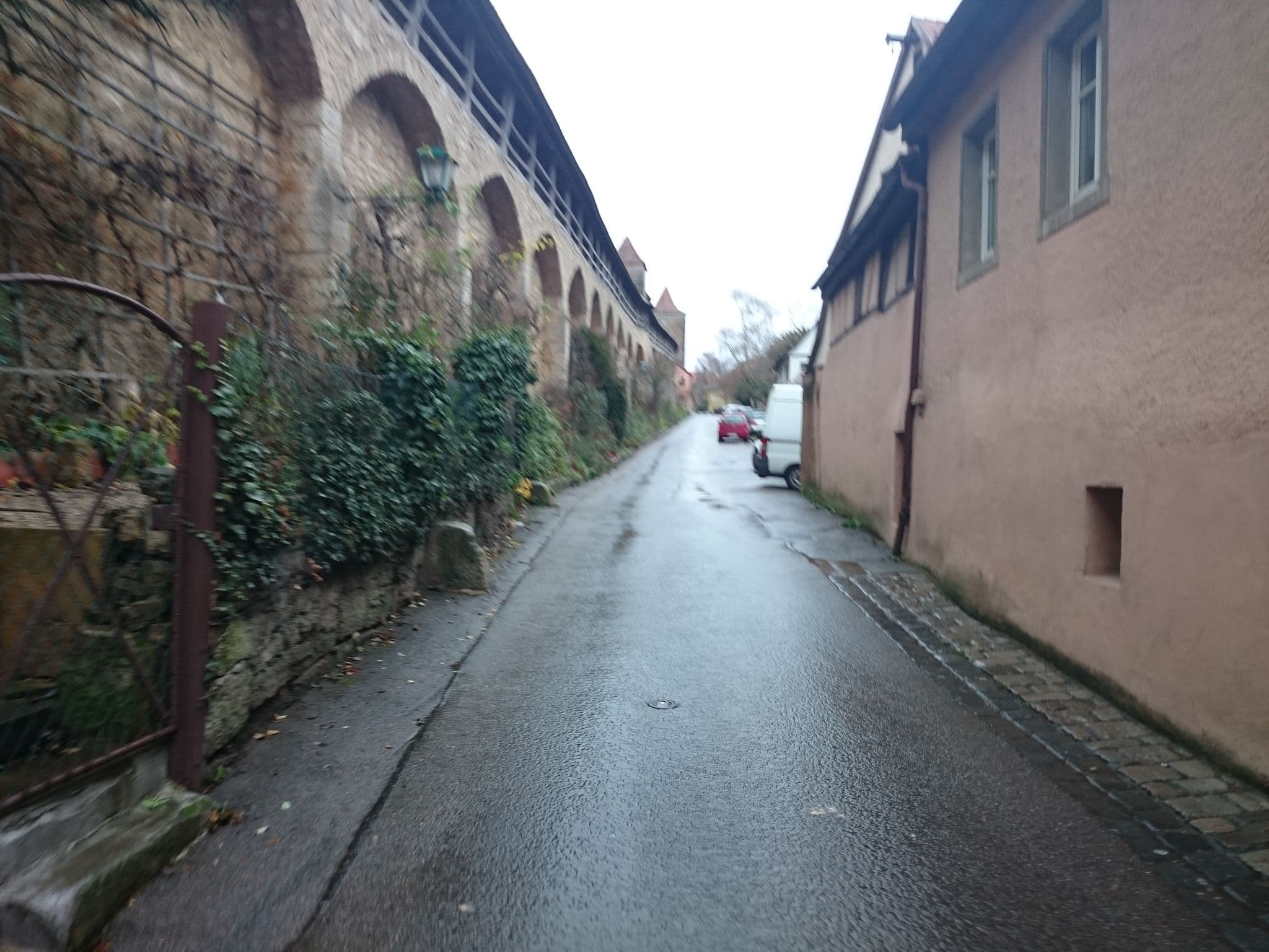 Street view near Ferienwohnungen am Klingentor, Rothenburg ob der Tauber — © versat (CC BY-SA · Mapillary)