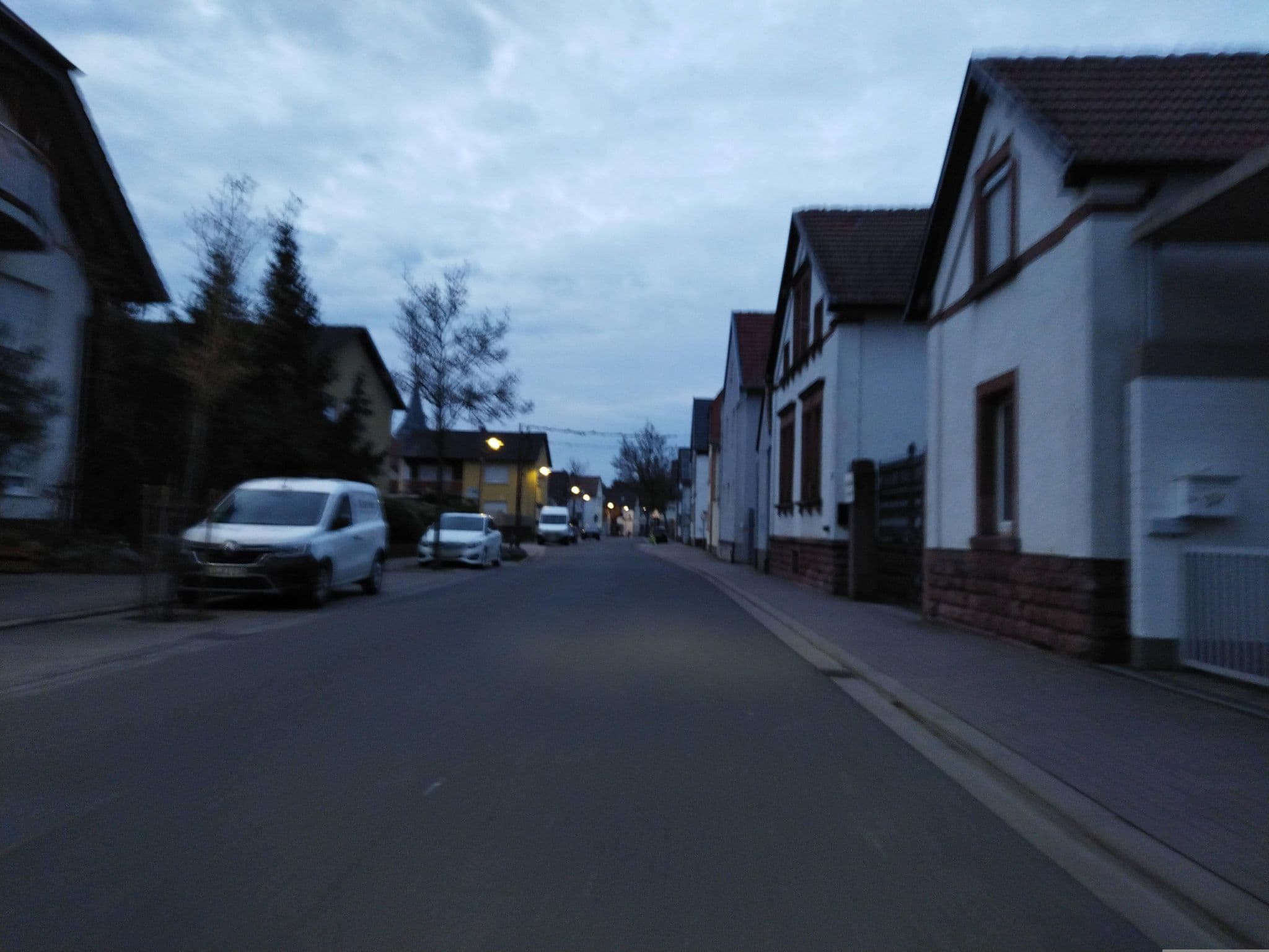 Street view near Gästehaus Schreieck, Kirrweiler — © changchun1 (CC BY-SA · Mapillary)
