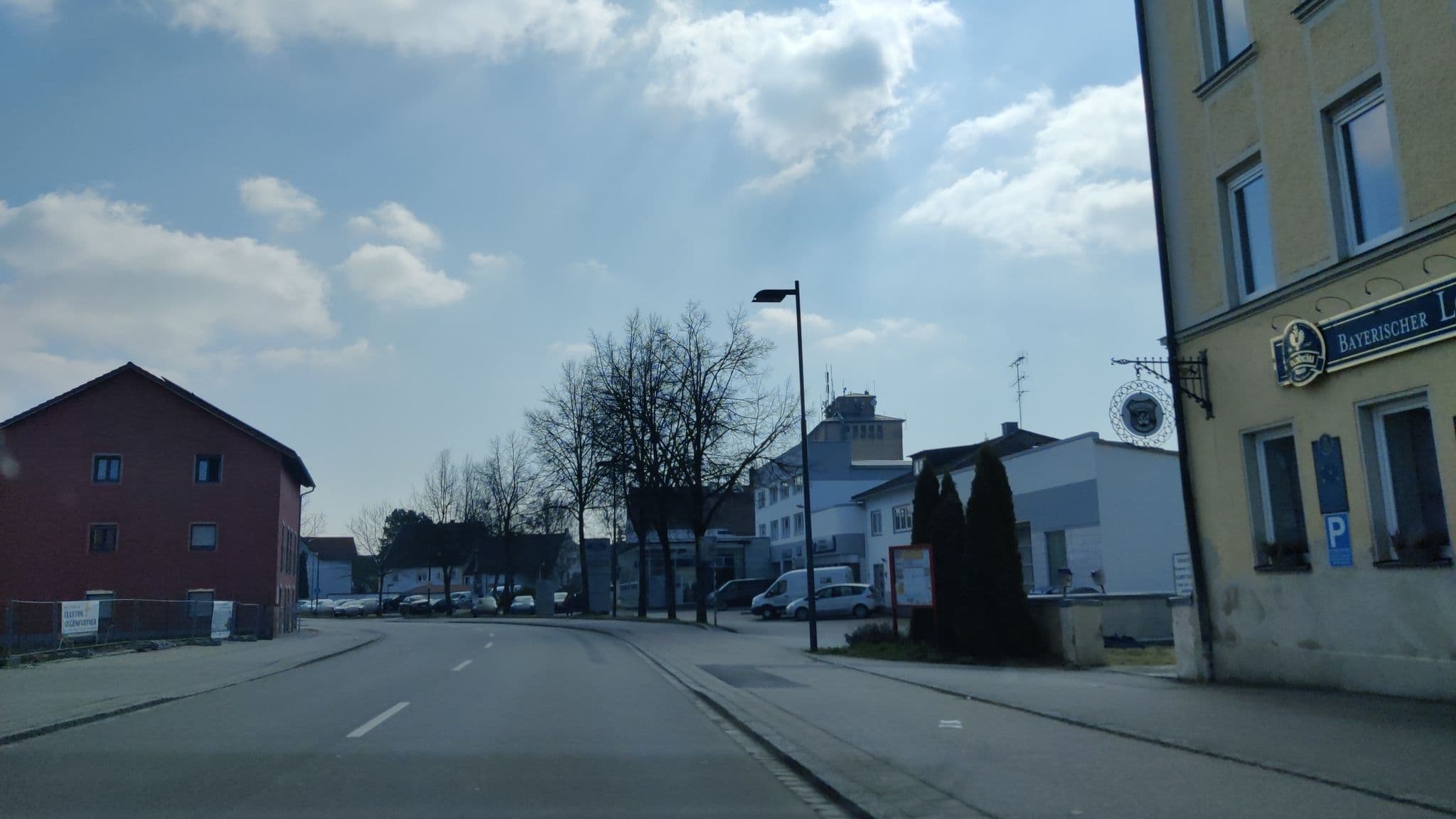 Street view near Bayerischer Löwe, Plattling — © highwayphotograph (CC BY-SA · Mapillary)