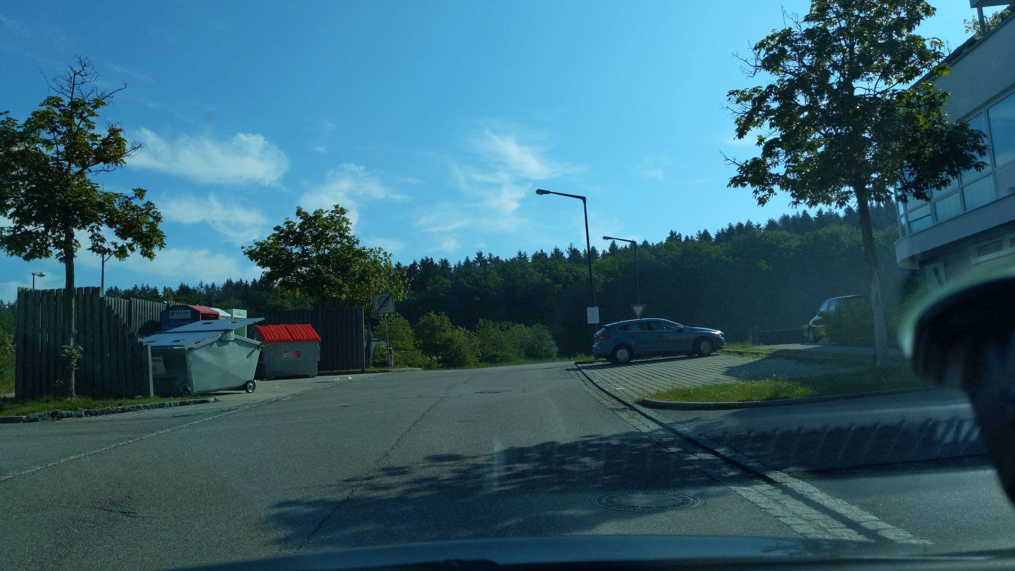 Street view near Business Class Hotel Ebersberg, Ebersberg — © kietob (CC BY-SA · Mapillary)