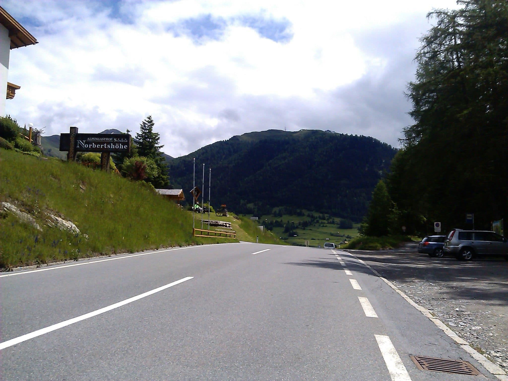 Street view near Alpengasthof Norbertshöhe, Nauders — © changchun1 (CC BY-SA · Mapillary)