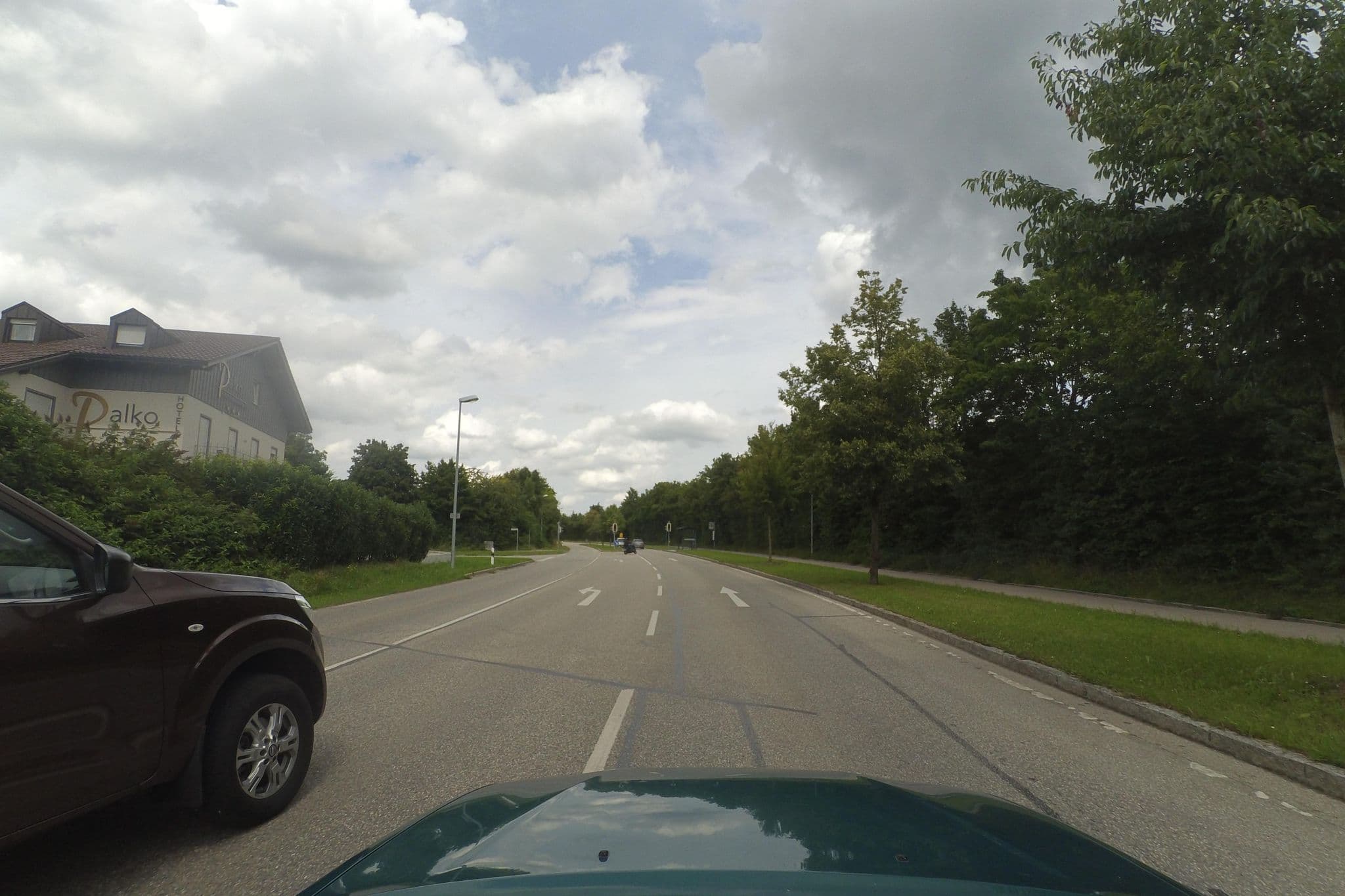 Street view near Hotel Palko, Dingolfing — © wegatest (CC BY-SA · Mapillary)