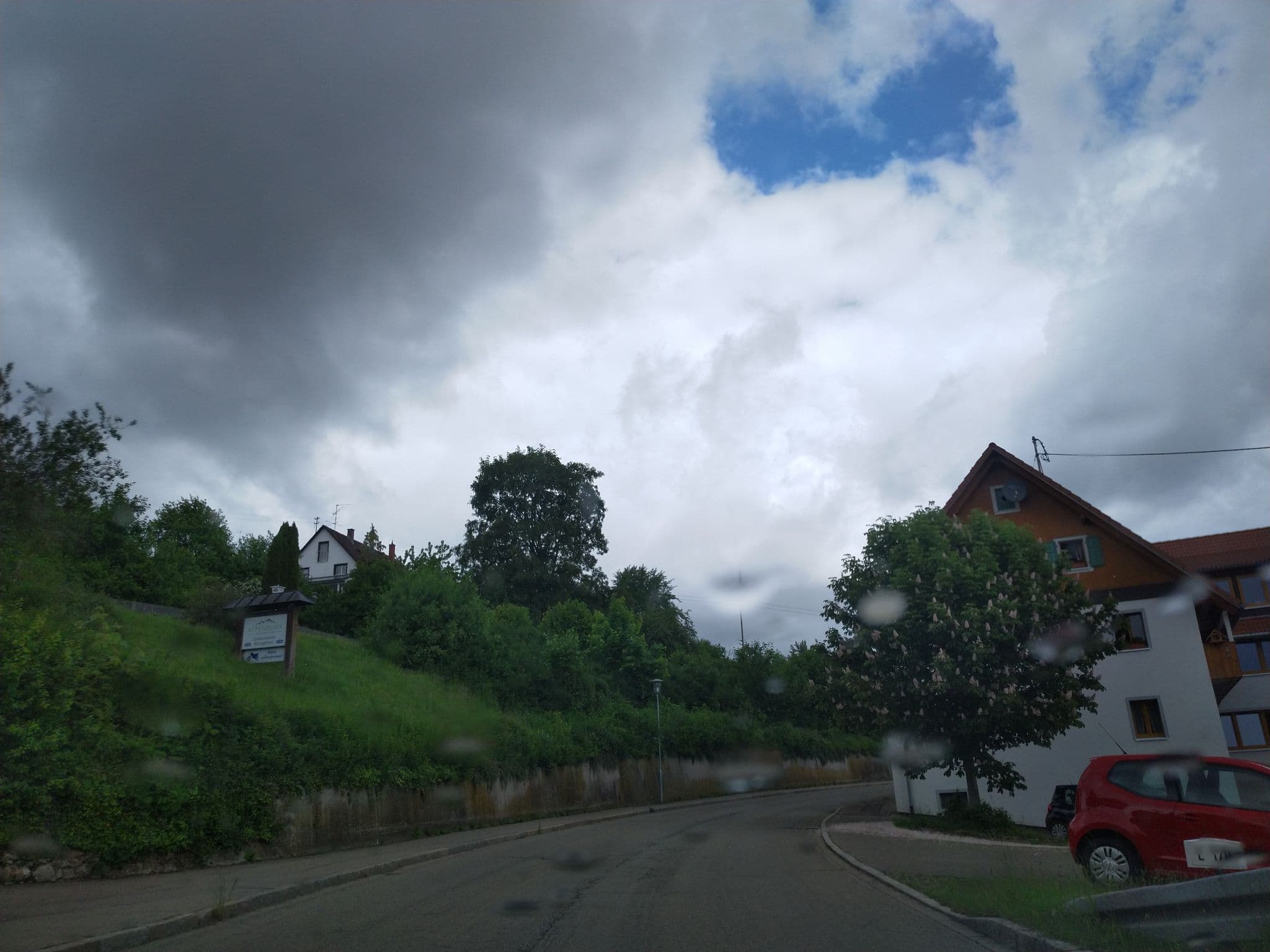 Street view near Landgasthof Alpenblick, Löffingen — © pablopita (CC BY-SA · Mapillary)