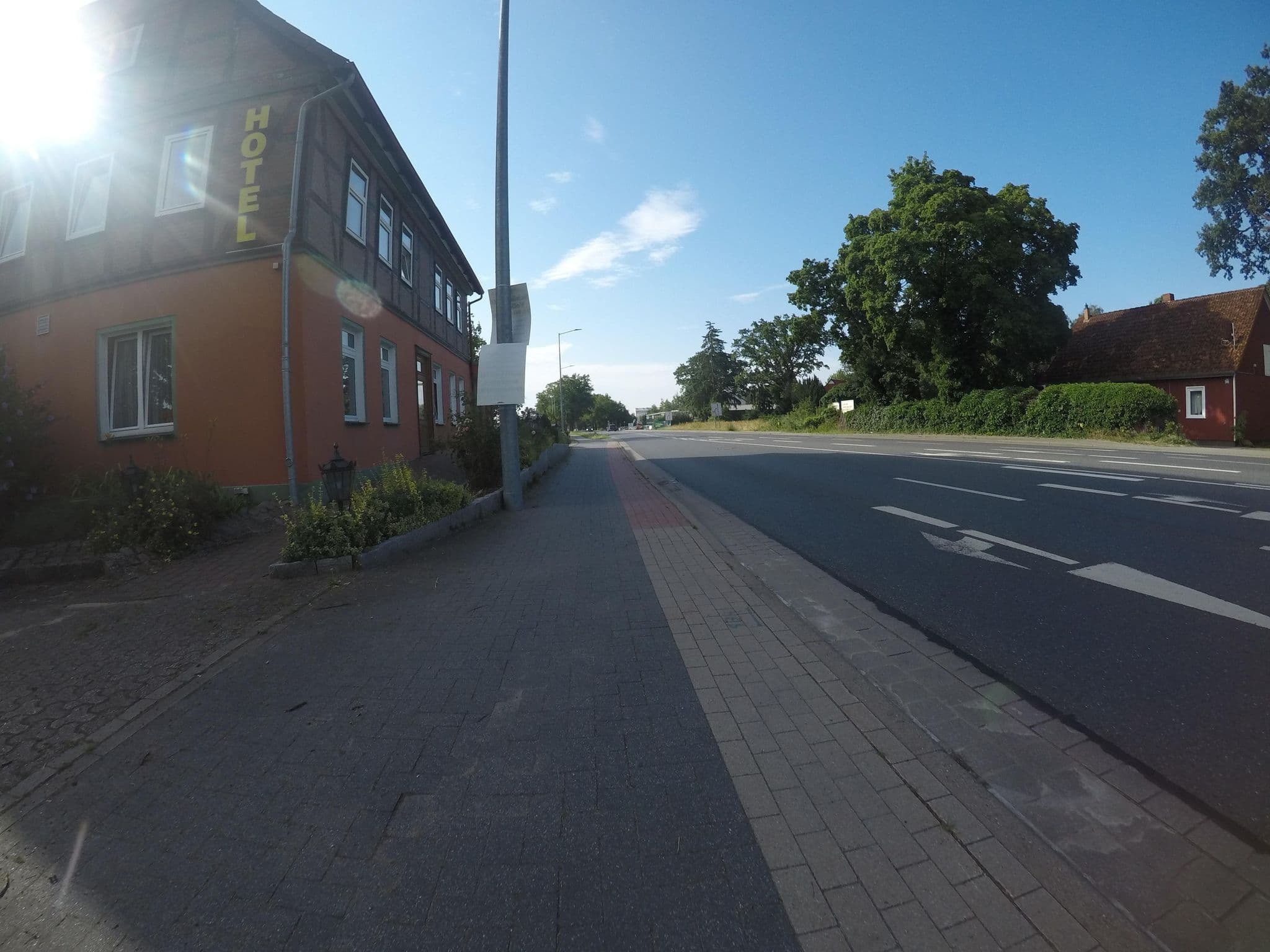 Street view near Hotel-Restaurant Schaperkrug, Celle — © mfa (CC BY-SA · Mapillary)