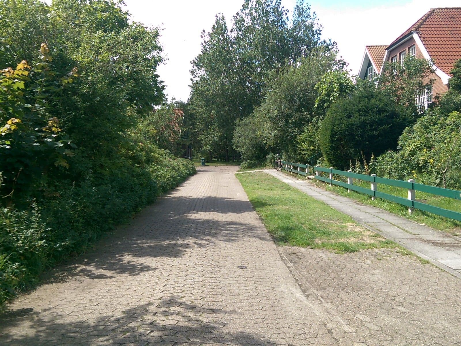 Street view near Seeschwalbe, Neuharlingersiel — © flohoff (CC BY-SA · Mapillary)