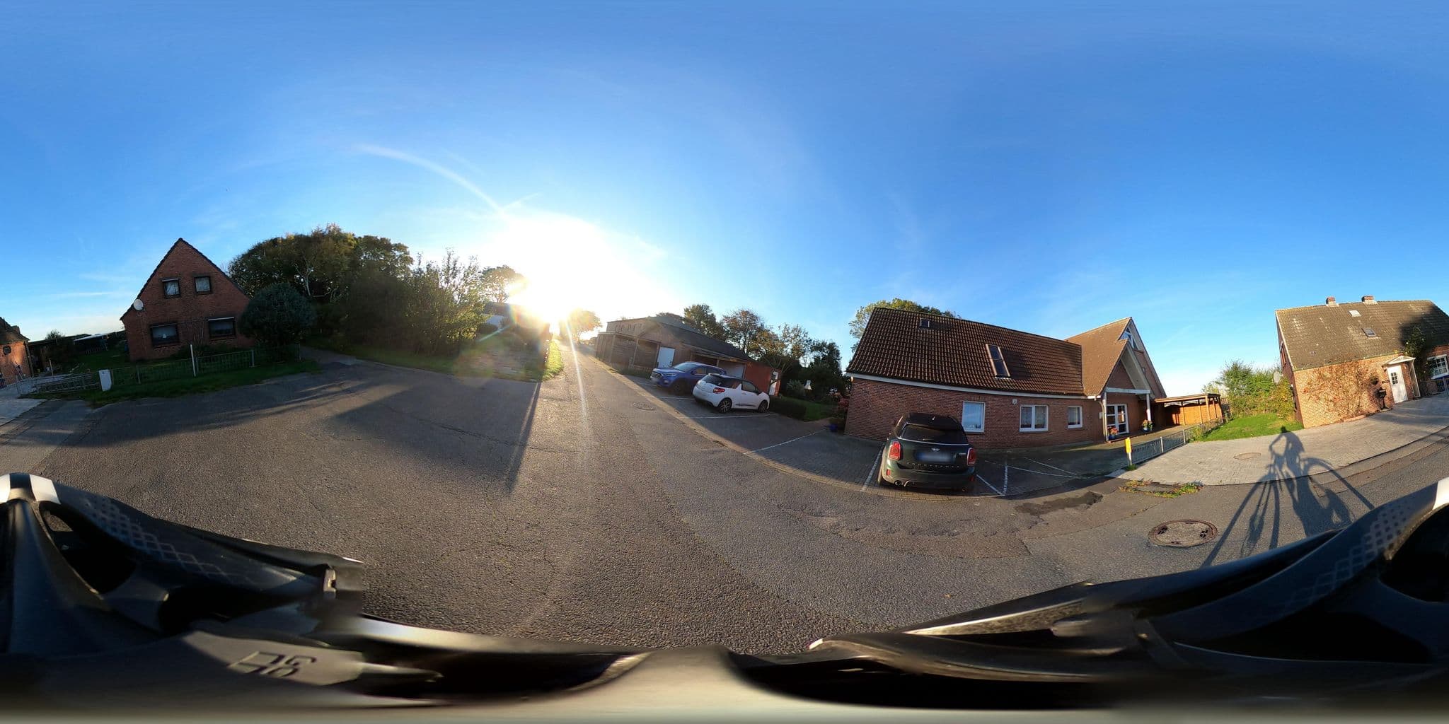 Street view near Zur kleinen Meerjungfrau, Friedrichskoog — © stefanhrt (CC BY-SA · Mapillary)