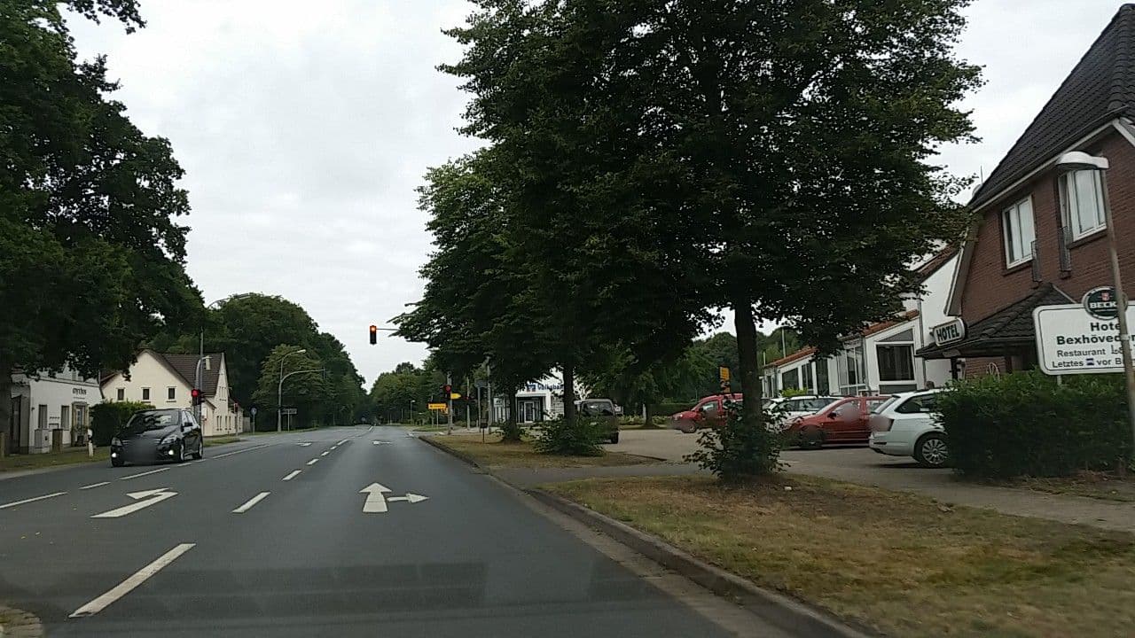Street view near Bexhöveder Hof, Loxstedt — © tian (CC BY-SA · Mapillary)