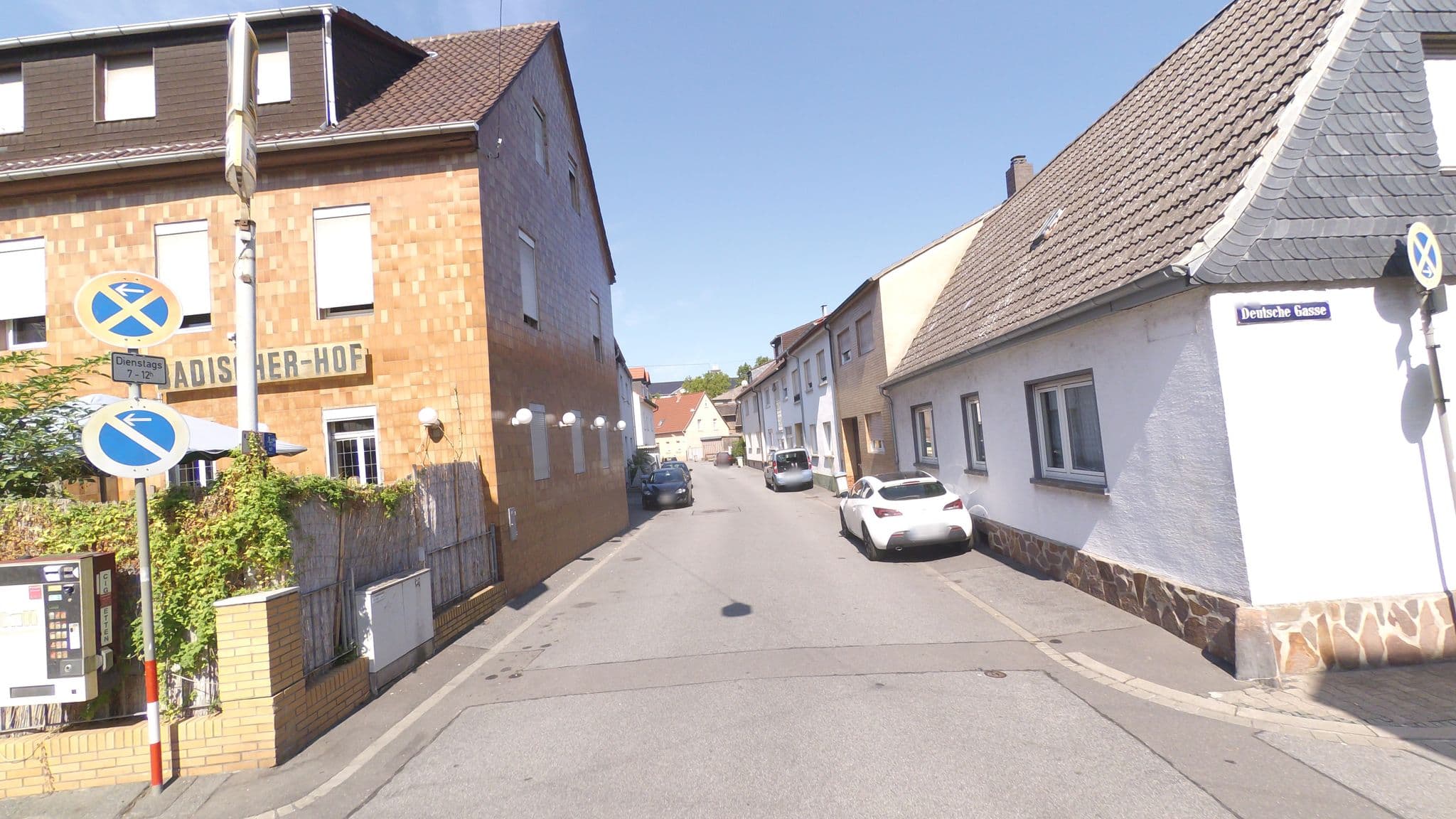 Street view near Badischer Hof, Mannheim — © wegavision (CC BY-SA · Mapillary)