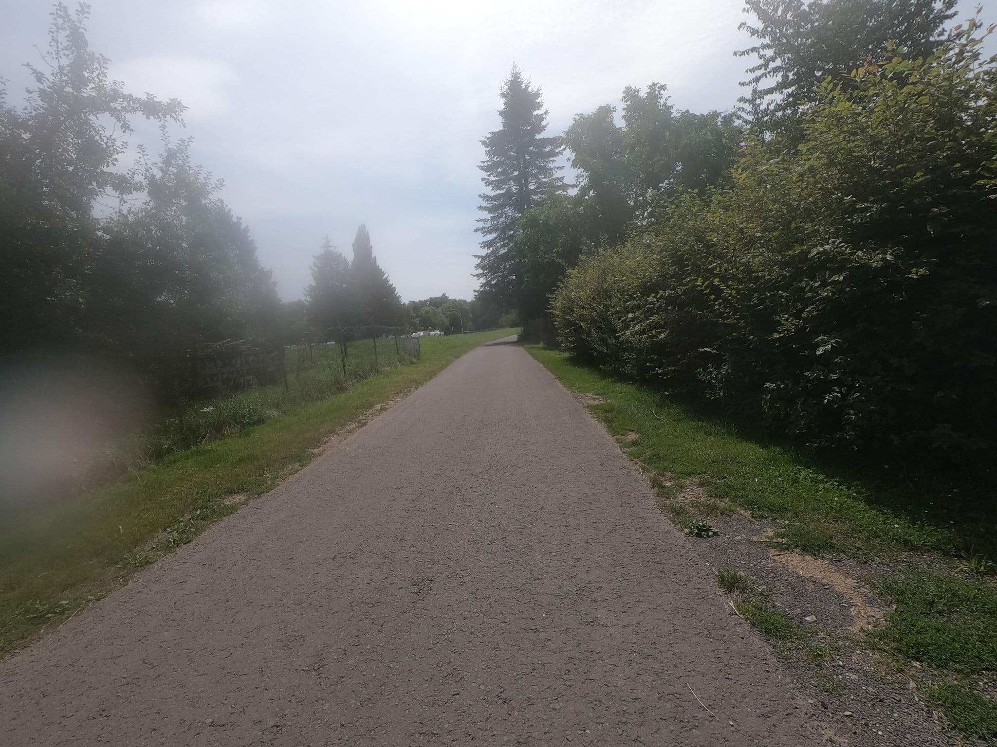 Street view near Lahnblick, Lollar — © grinninghamster (CC BY-SA · Mapillary)