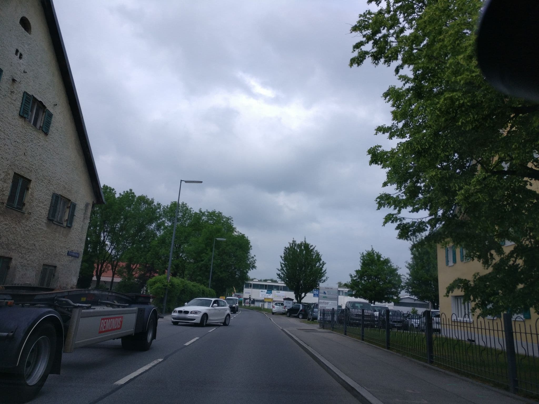 Street view near Hotel Westside, Karlsfeld — © boheme (CC BY-SA · Mapillary)