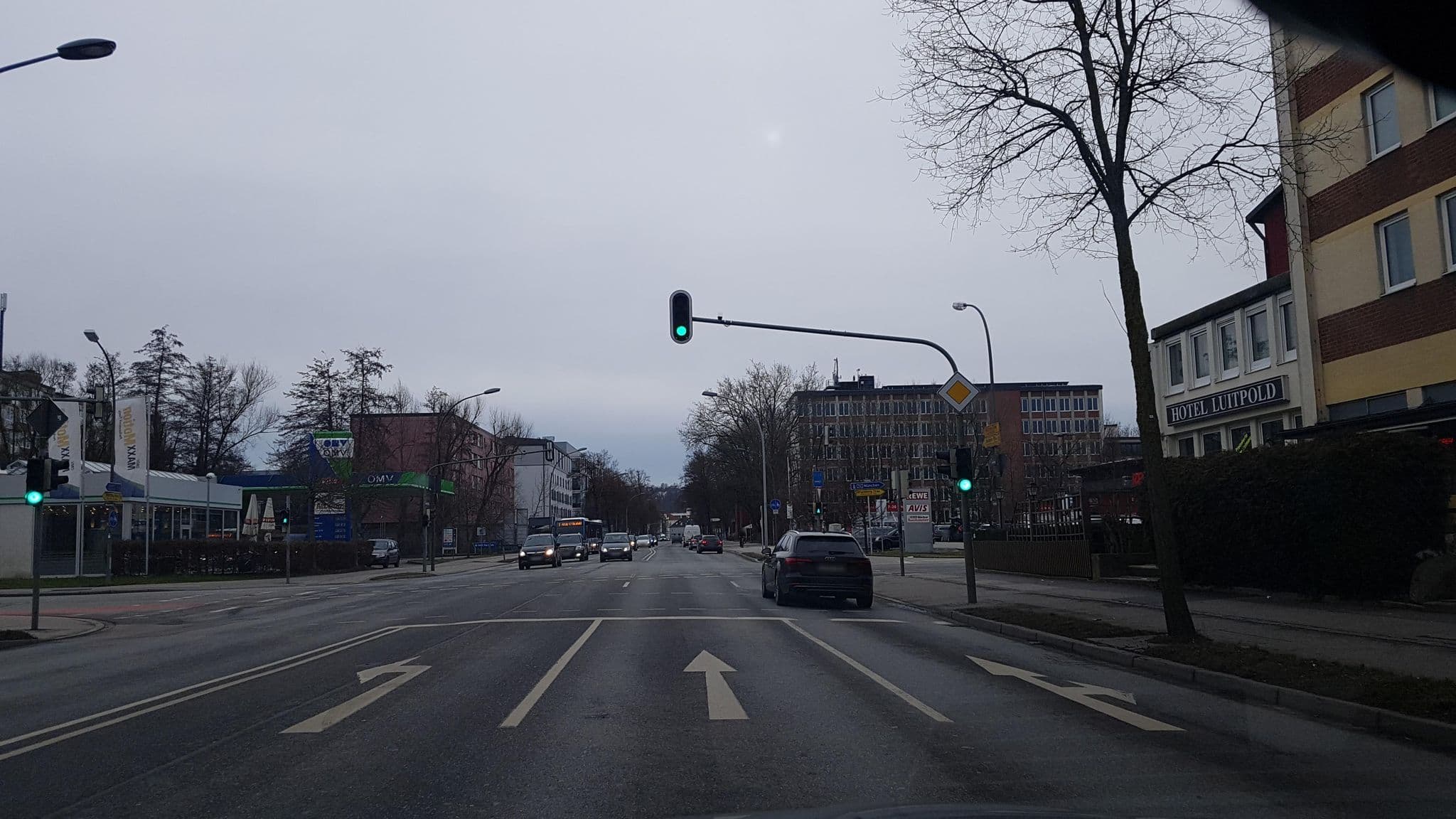 Street view near Hotel Luitpold, Landshut — © dsmm (CC BY-SA · Mapillary)